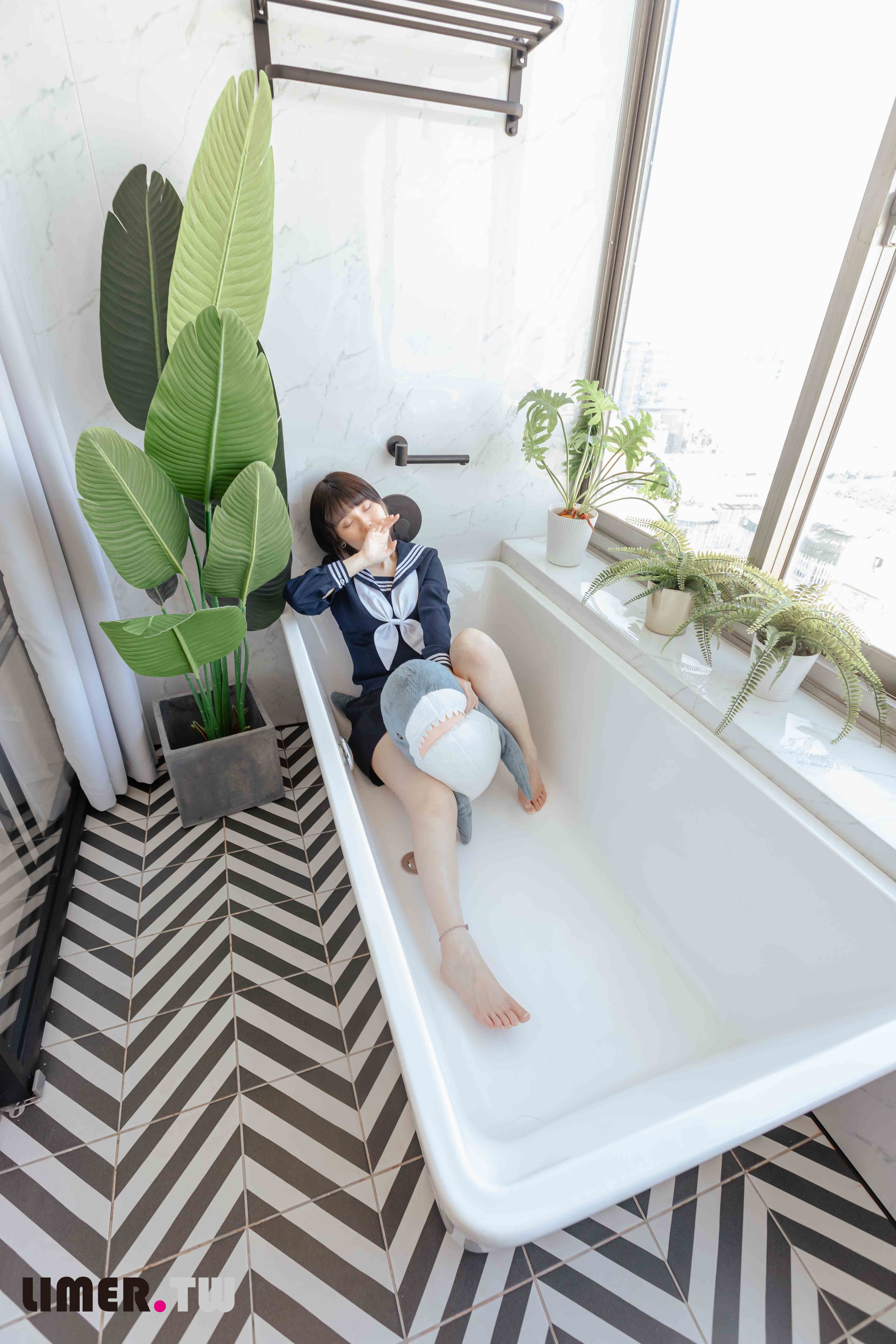 China Beauty Legs and feet 647