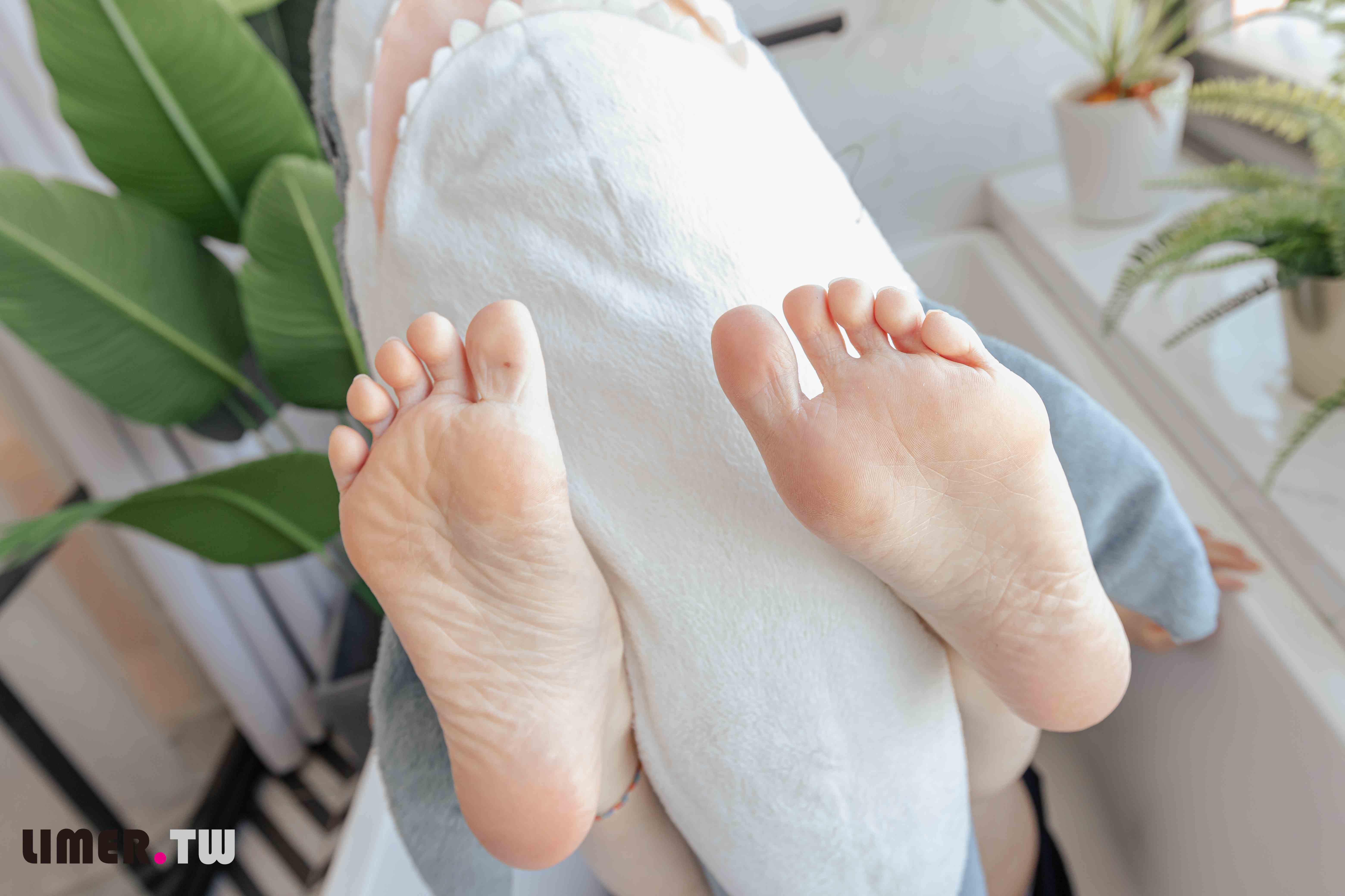 China Beauty Legs and feet 647