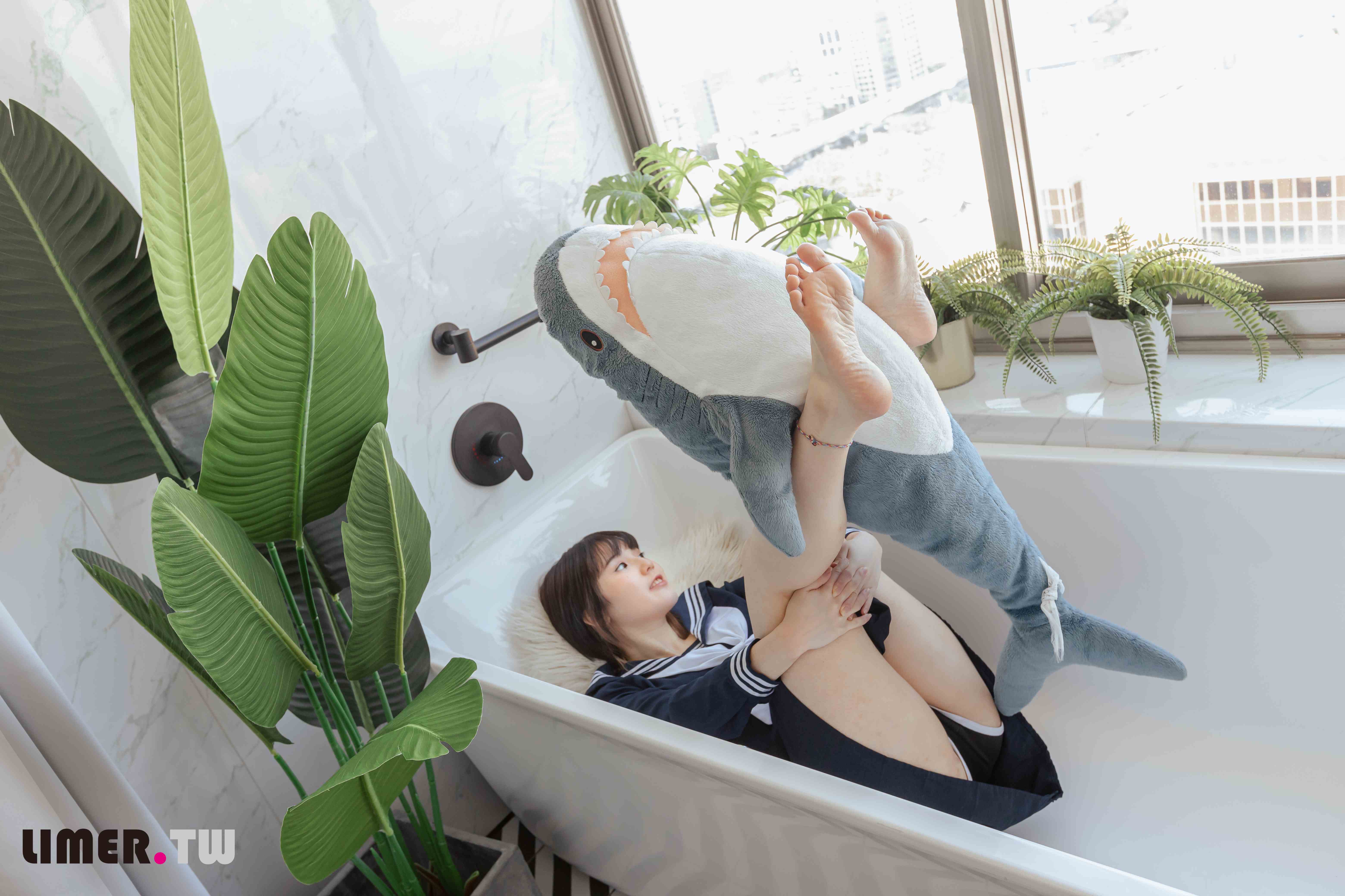 China Beauty Legs and feet 647