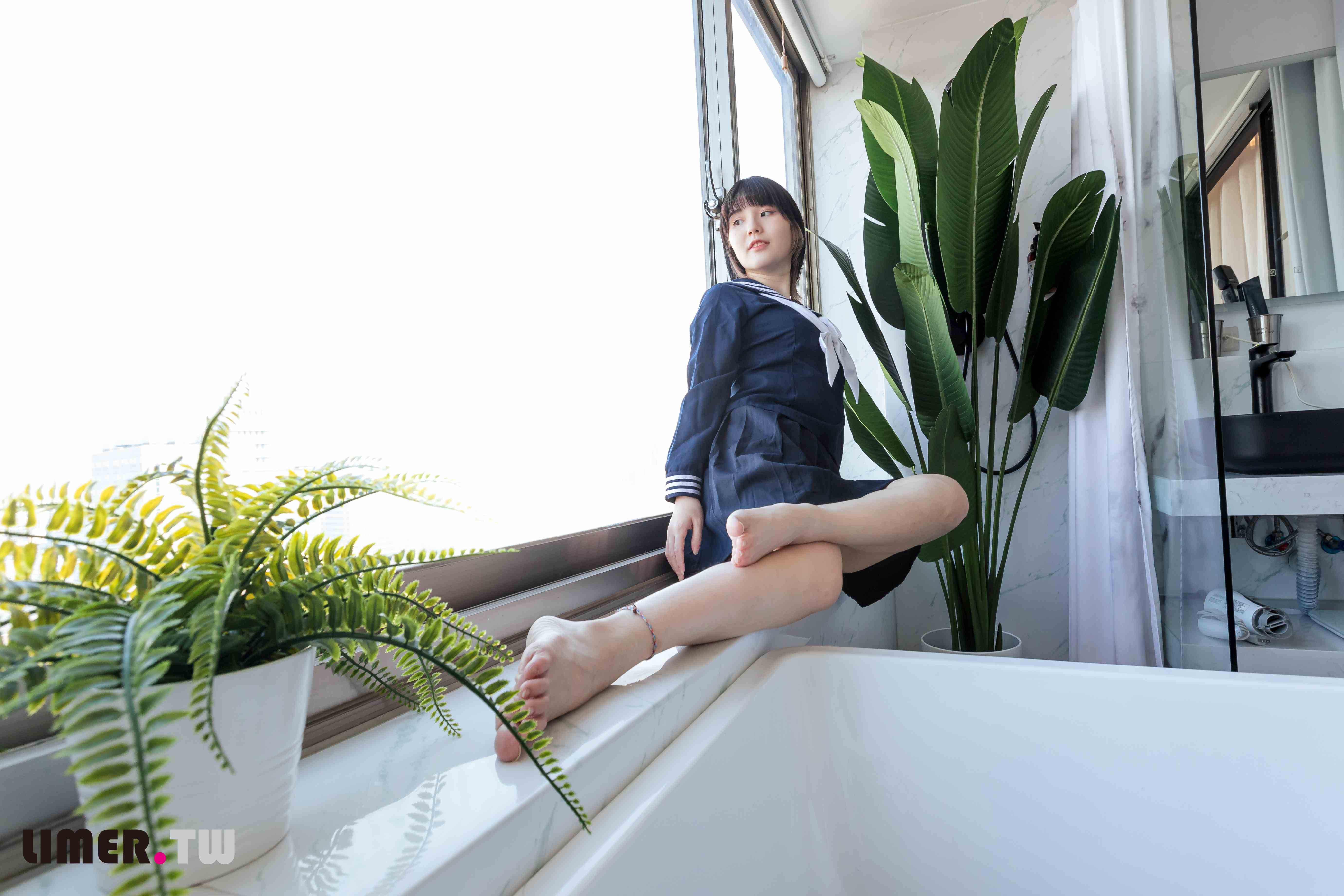 China Beauty Legs and feet 647