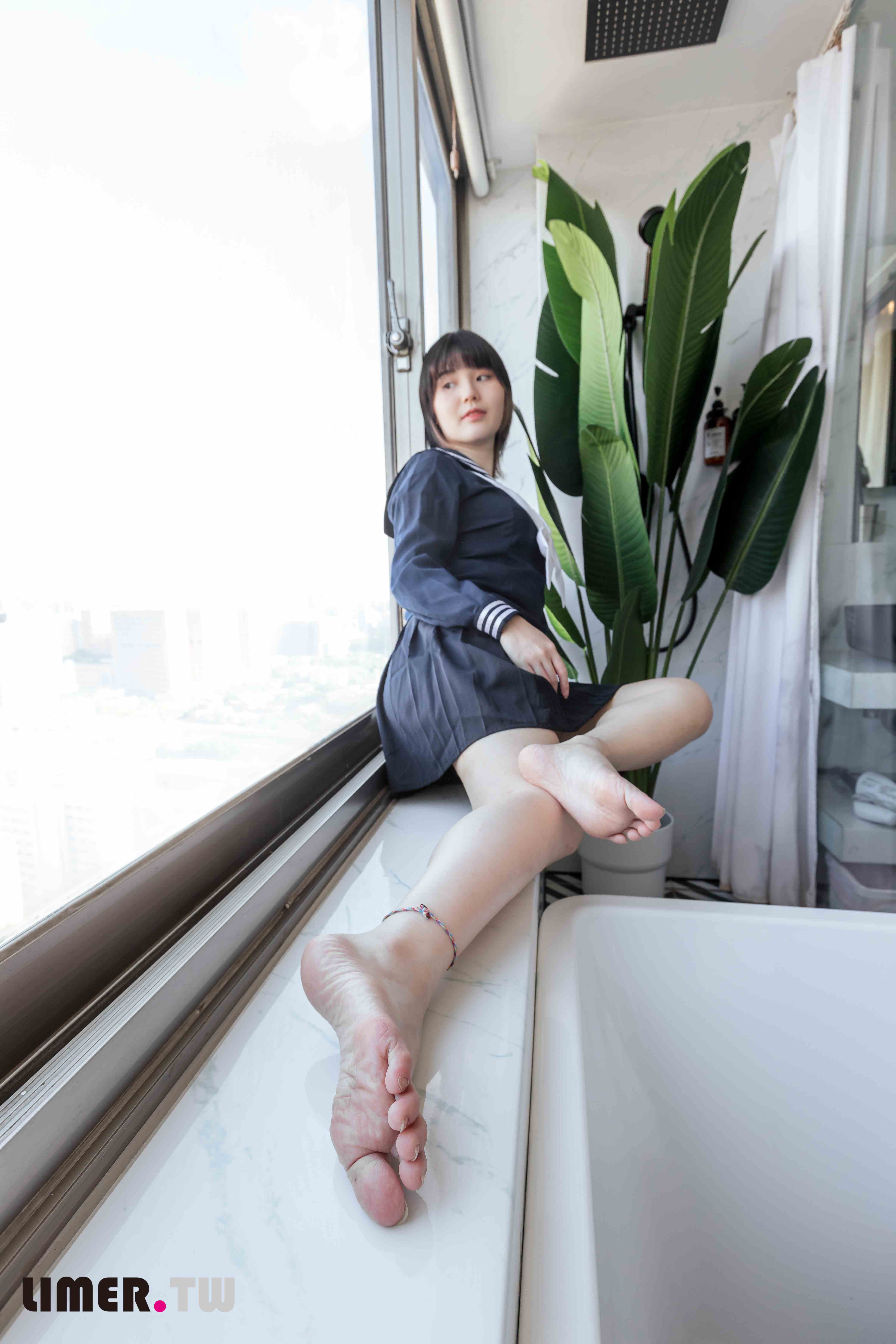 China Beauty Legs and feet 647