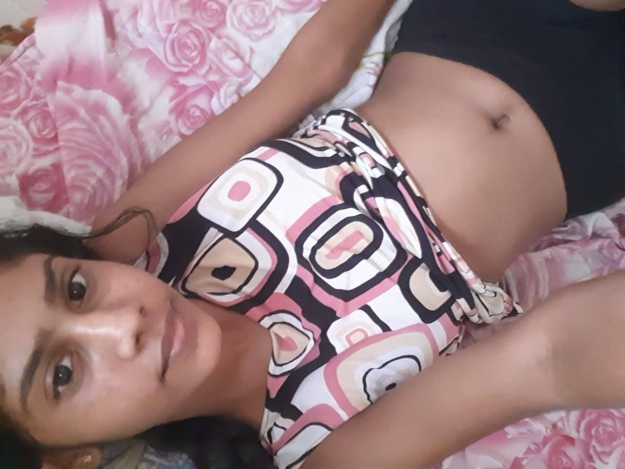Indian pussy show cute girl