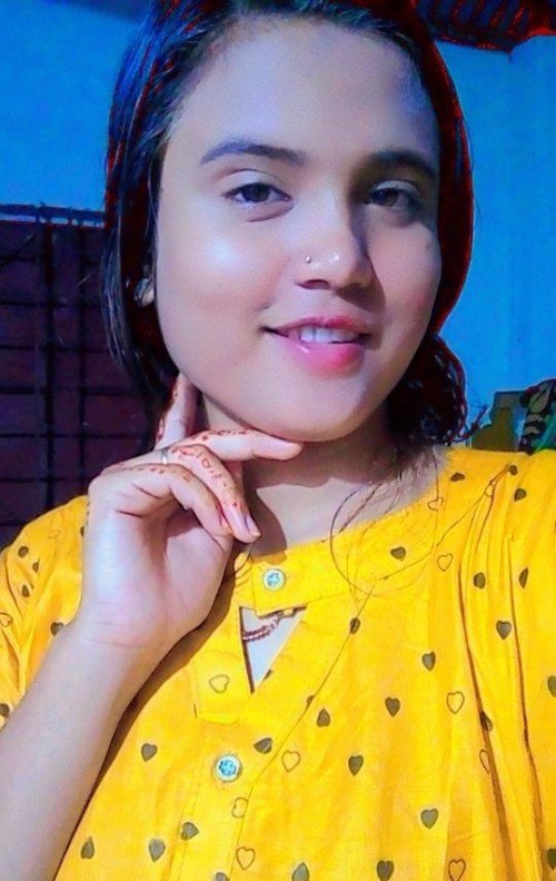 Indian Desi cute bahbi pic