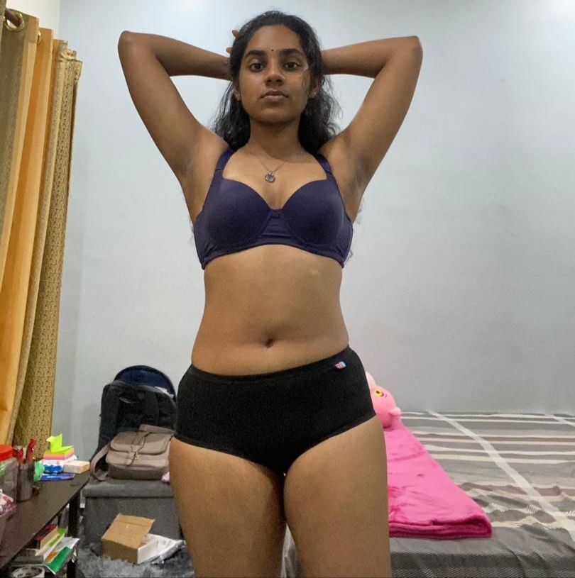 Indian Tamil Extremly Horny Girl Nice Boobs Pics