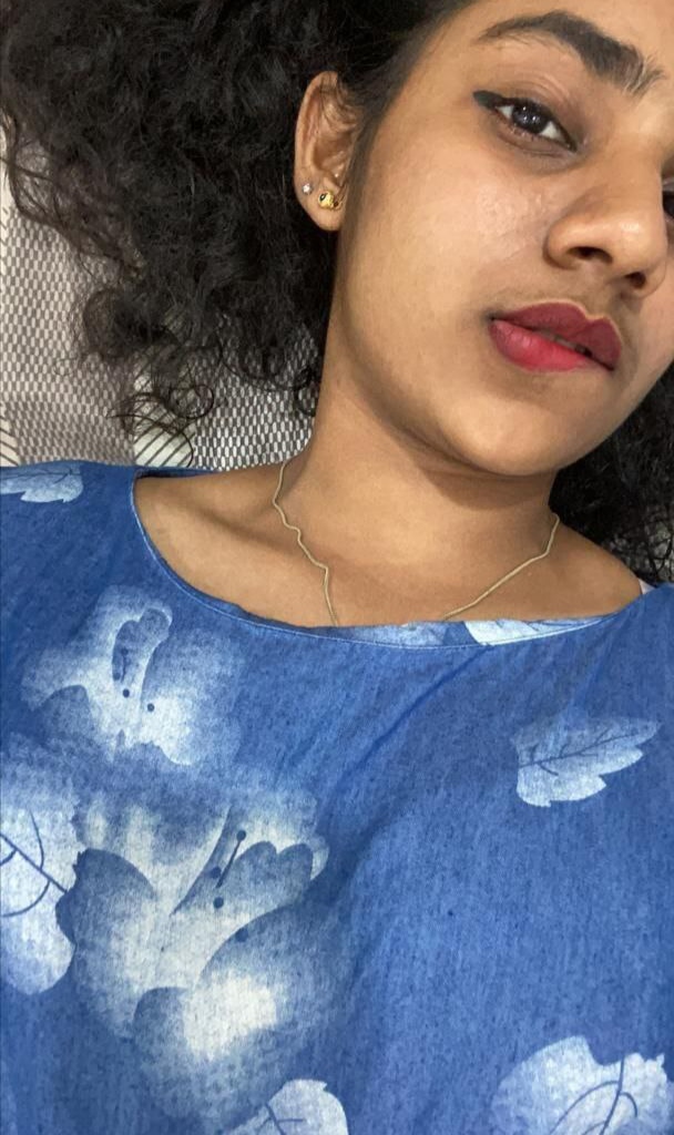 Indian Tamil Extremly Horny Girl Nice Boobs Pics