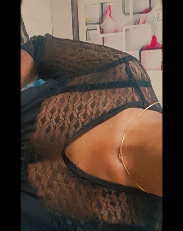 Beautiful Hot Boobs Slim Lover Pics