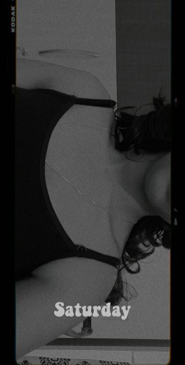 Beautiful Hot Boobs Slim Lover Pics