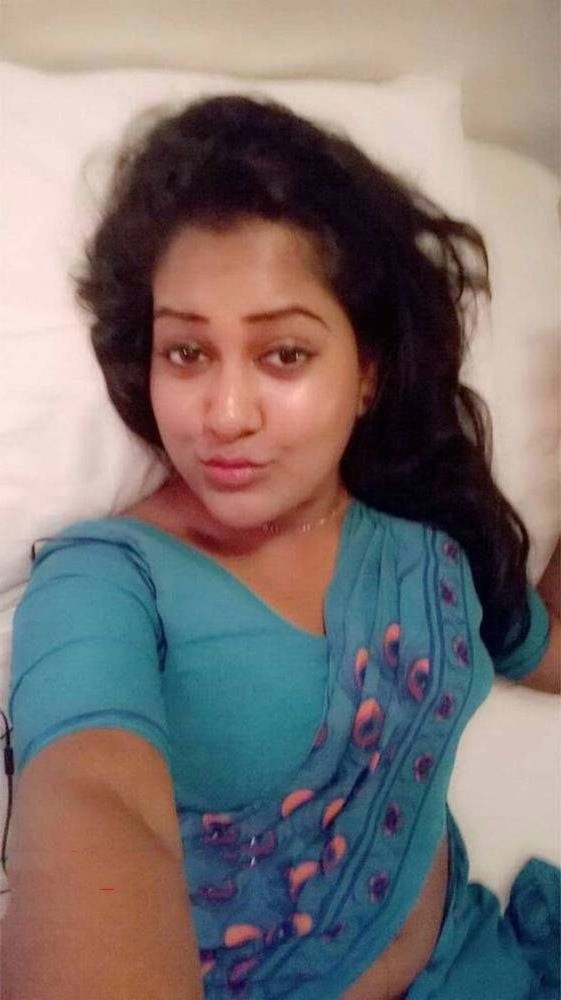 Indian beautiful aunty pic