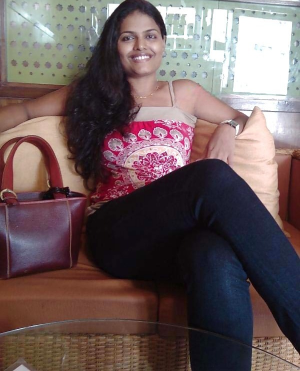 Indian Beautiful Arpitha Busty Big Boobs Full