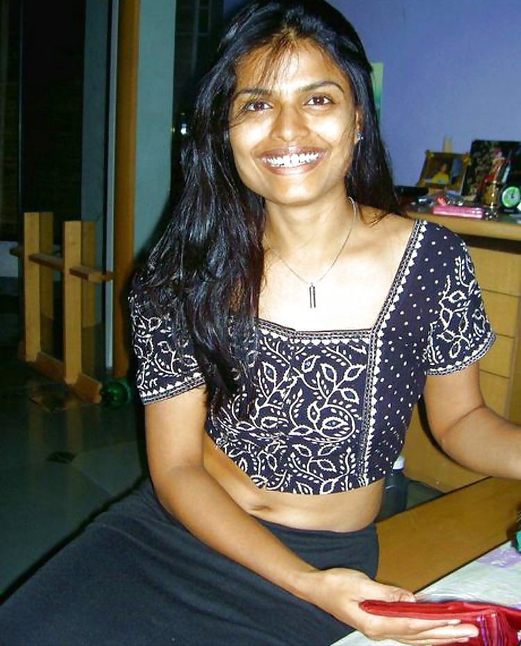 Indian Beautiful Arpitha Busty Big Boobs Full