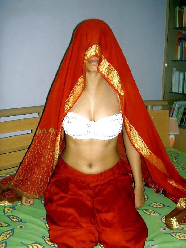 Indian Beautiful Arpitha Busty Big Boobs Full