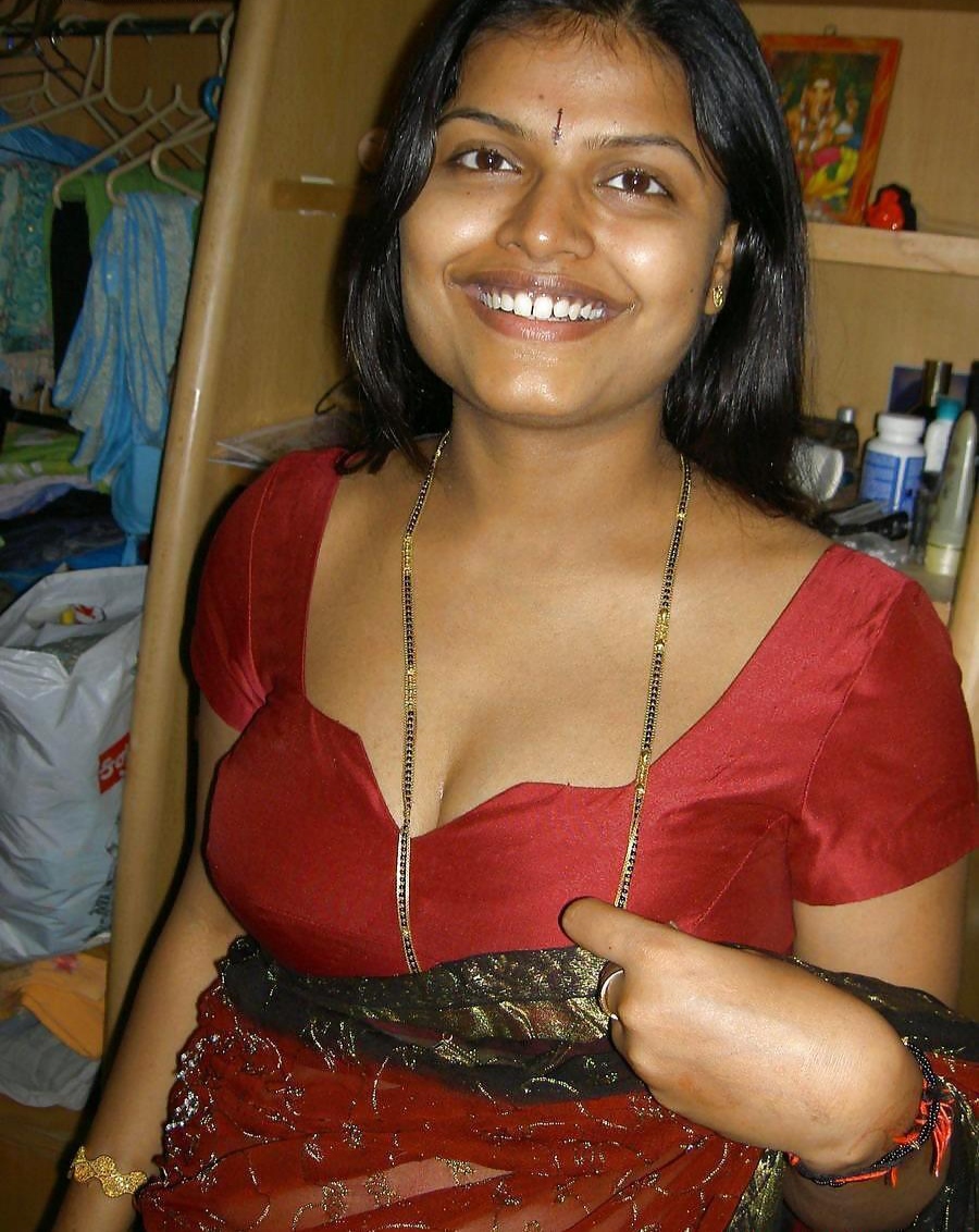 Indian Beautiful Arpitha Busty Big Boobs Full