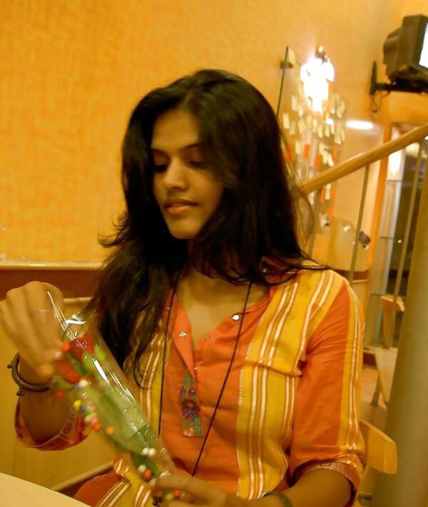 Indian Beautiful Arpitha Busty Big Boobs Full