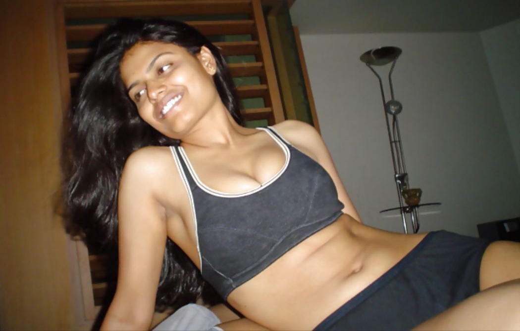 Indian Beautiful Arpitha Busty Big Boobs Full