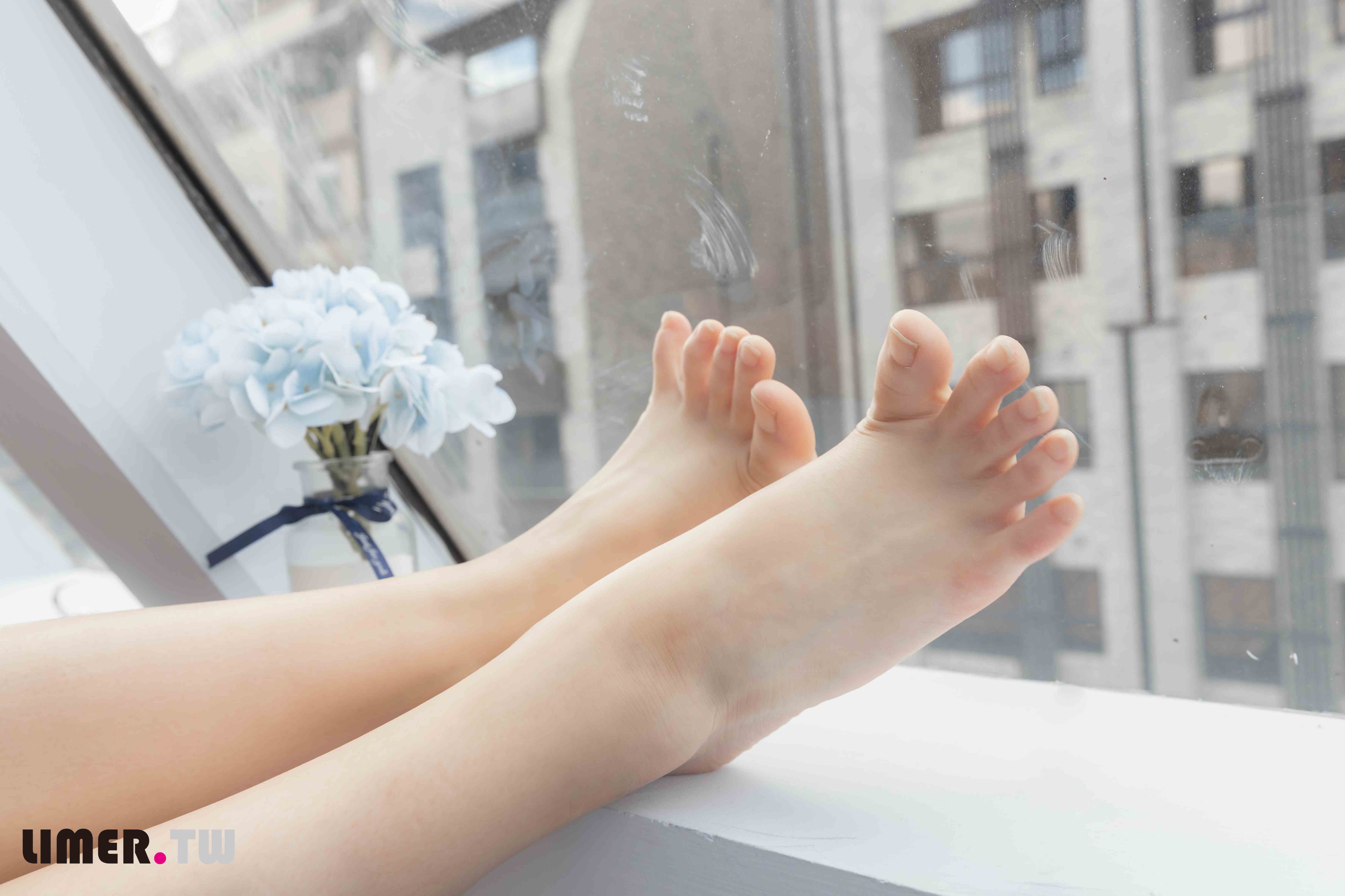 China Beauty Legs and feet 649