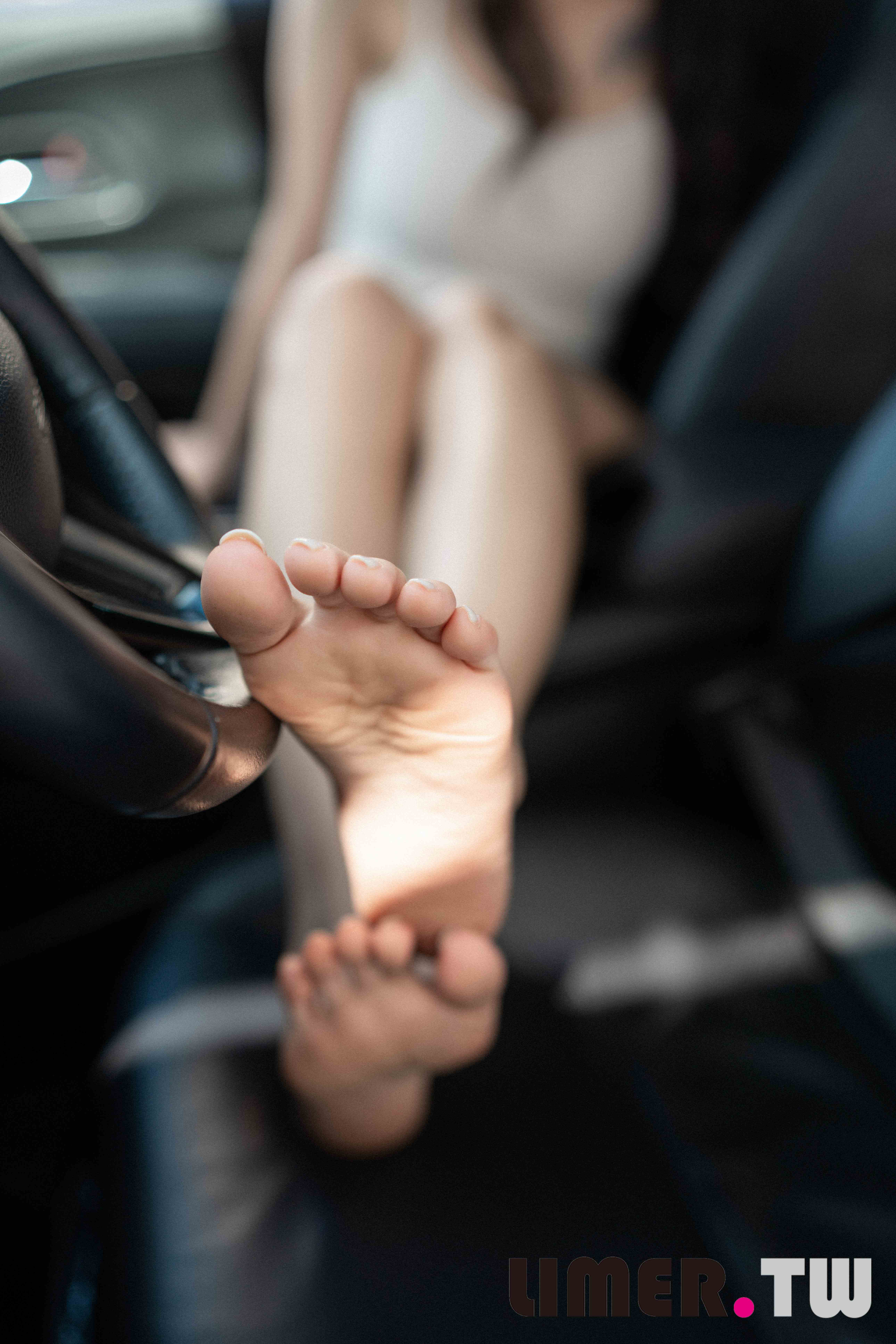 China Beauty Legs and feet 650