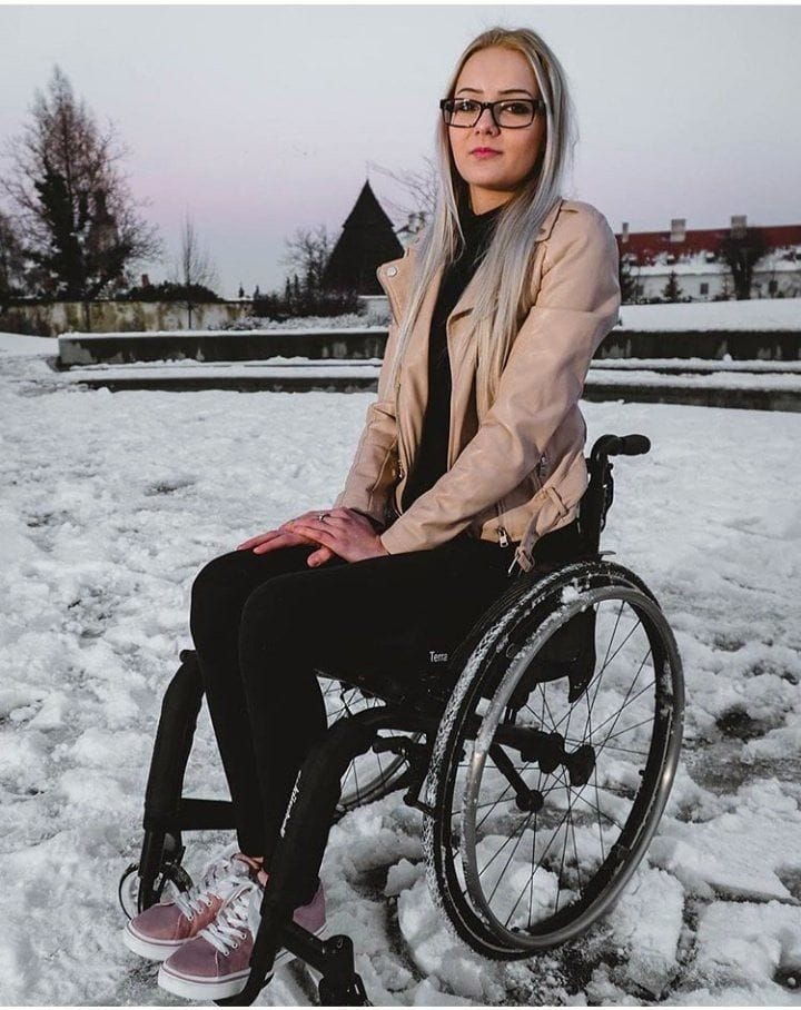 sexy women in wheelchairs