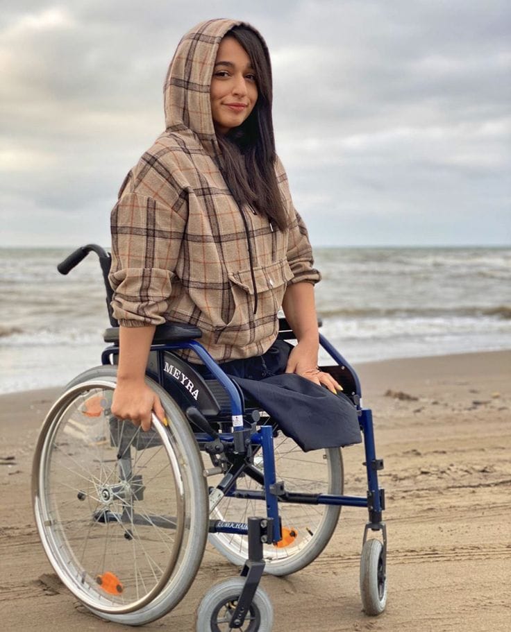 sexy women in wheelchairs