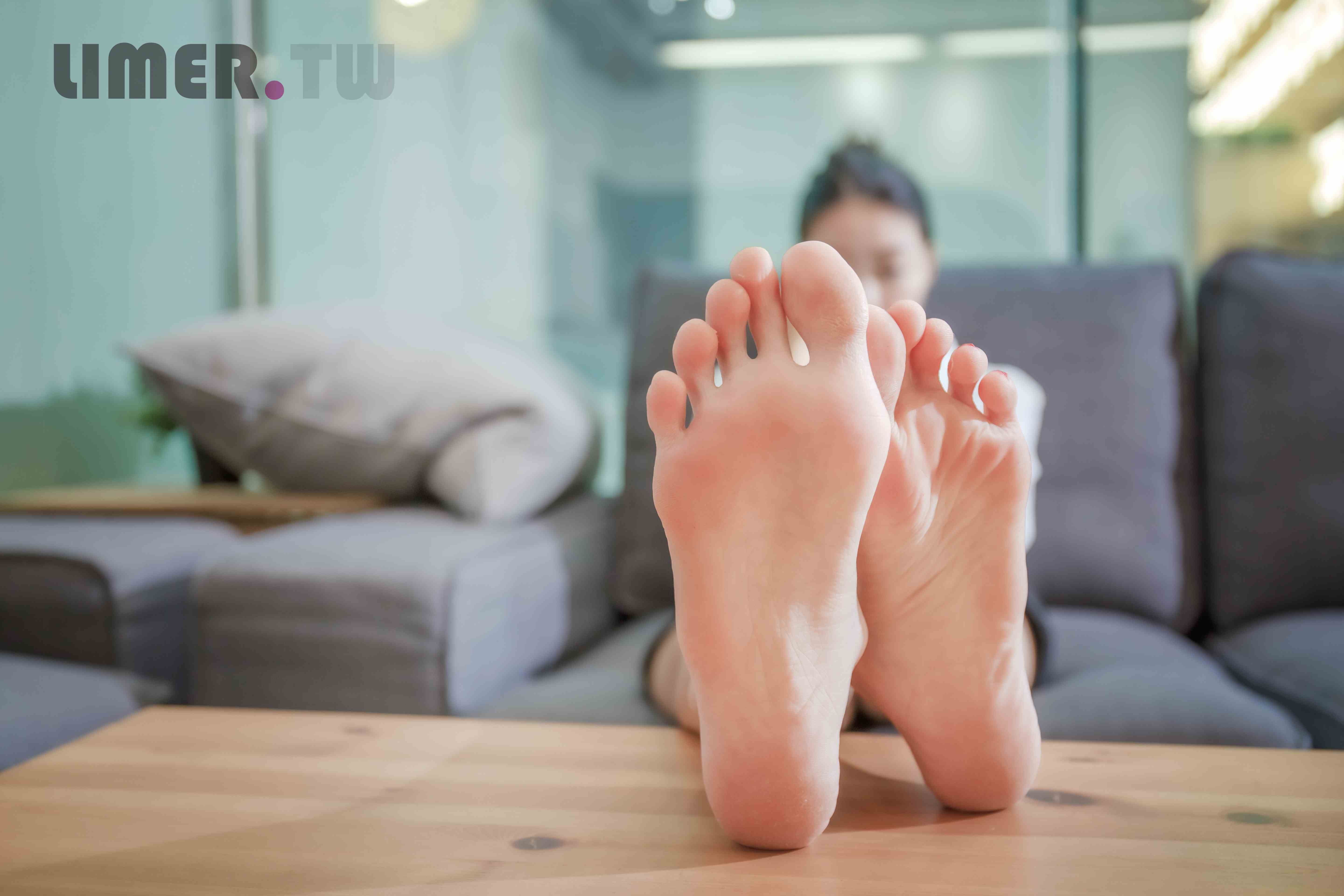 China Beauty Legs and feet 651