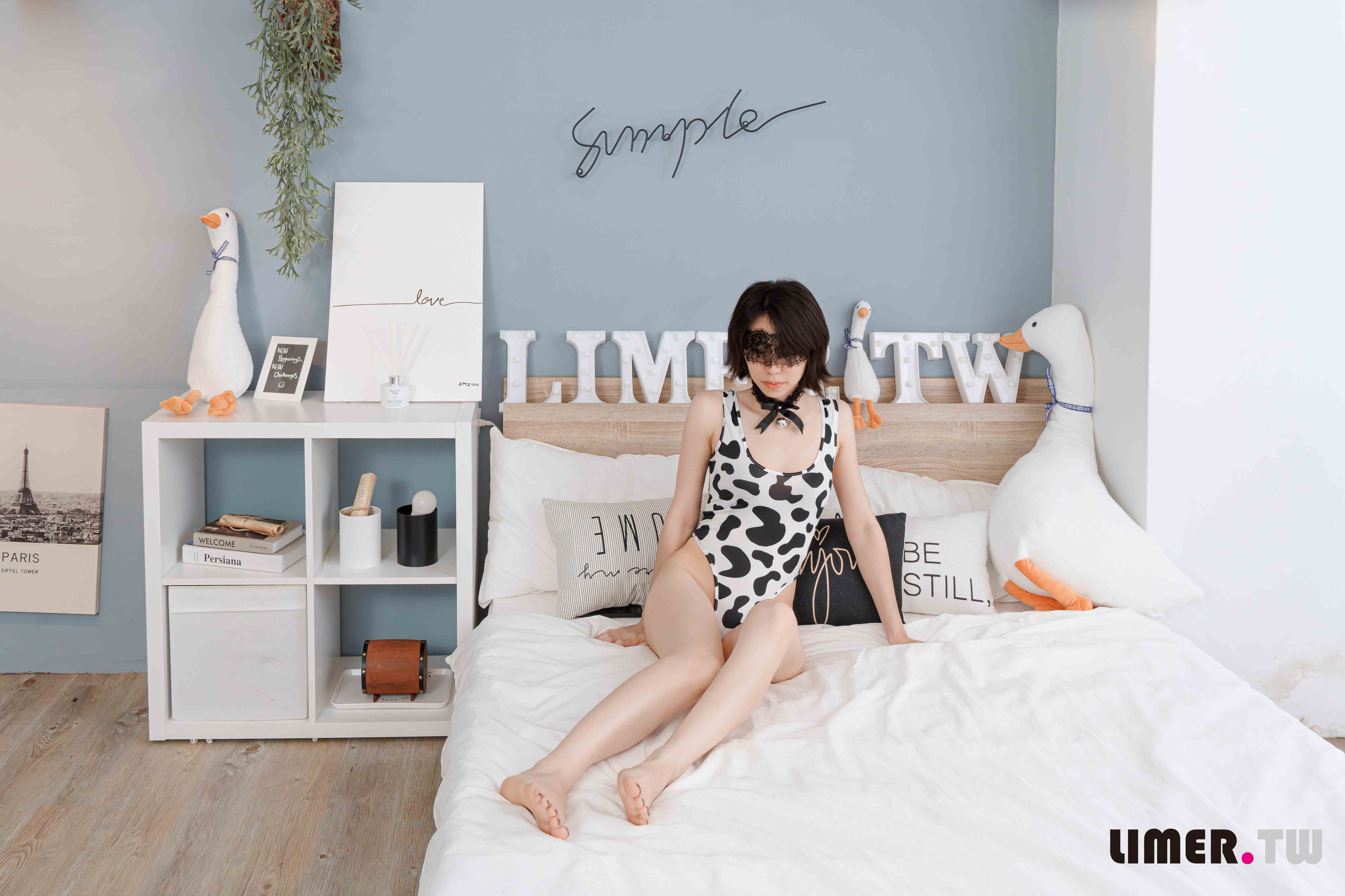 China Beauty Legs and feet 652