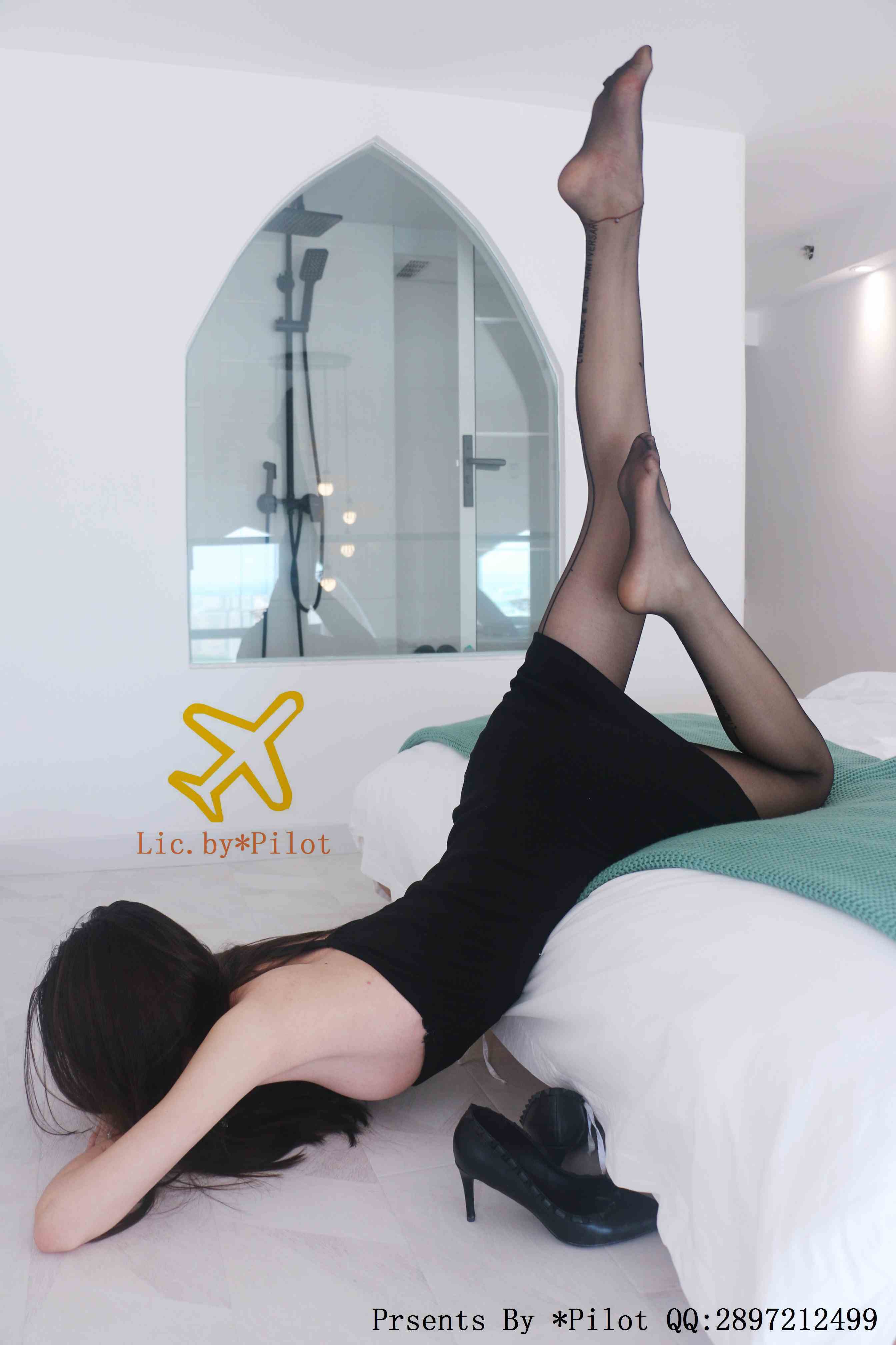 China Beauty Legs and feet 654