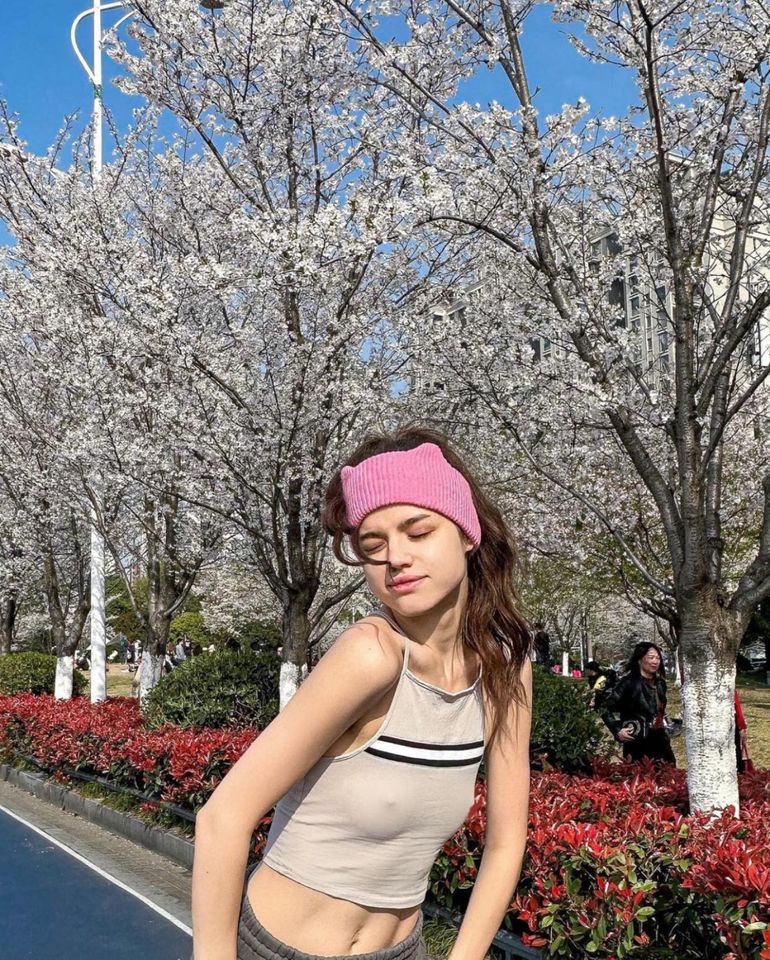 nipples and tits through tops