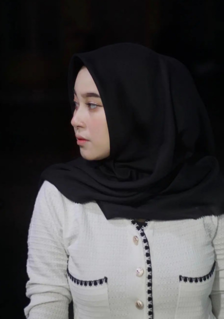 looking makes it uuhhooott_01