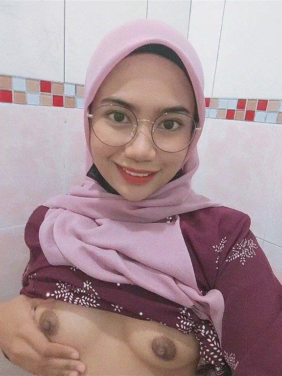 NABILAH AWEK TUDUNG MELAYU BOGEL