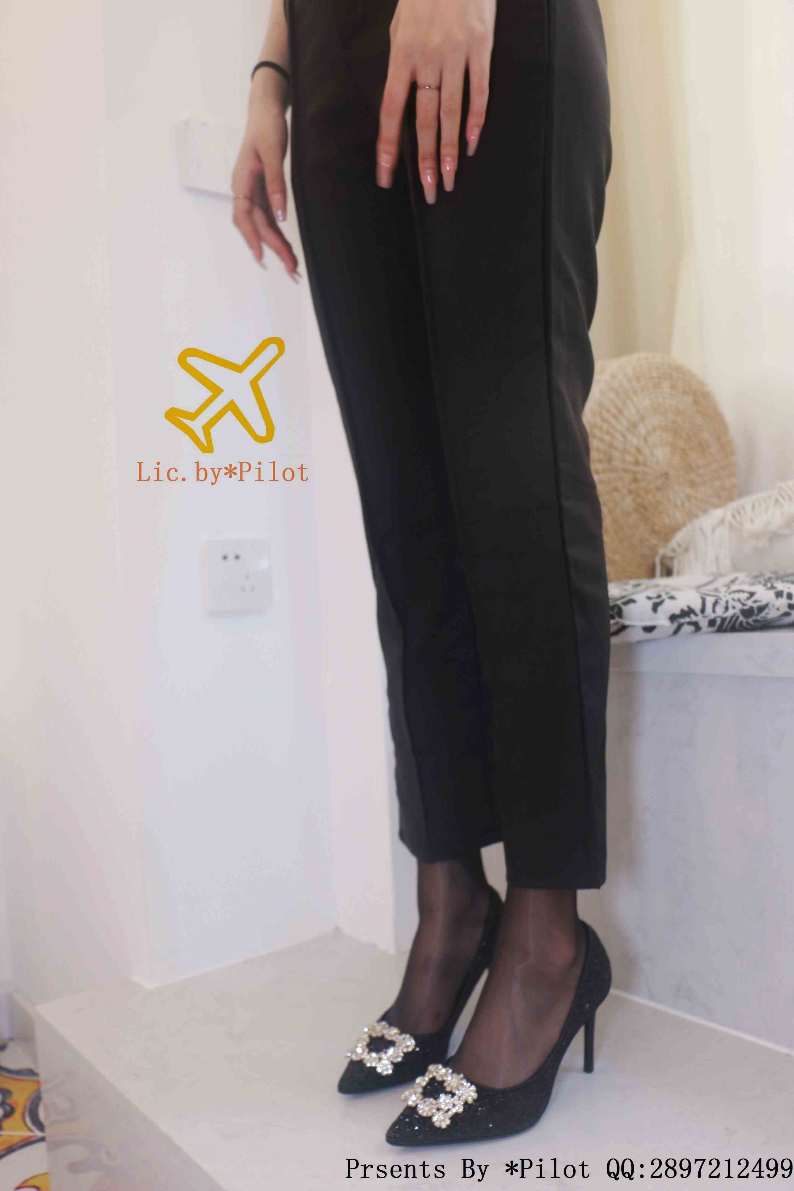 China Beauty Legs and feet 657