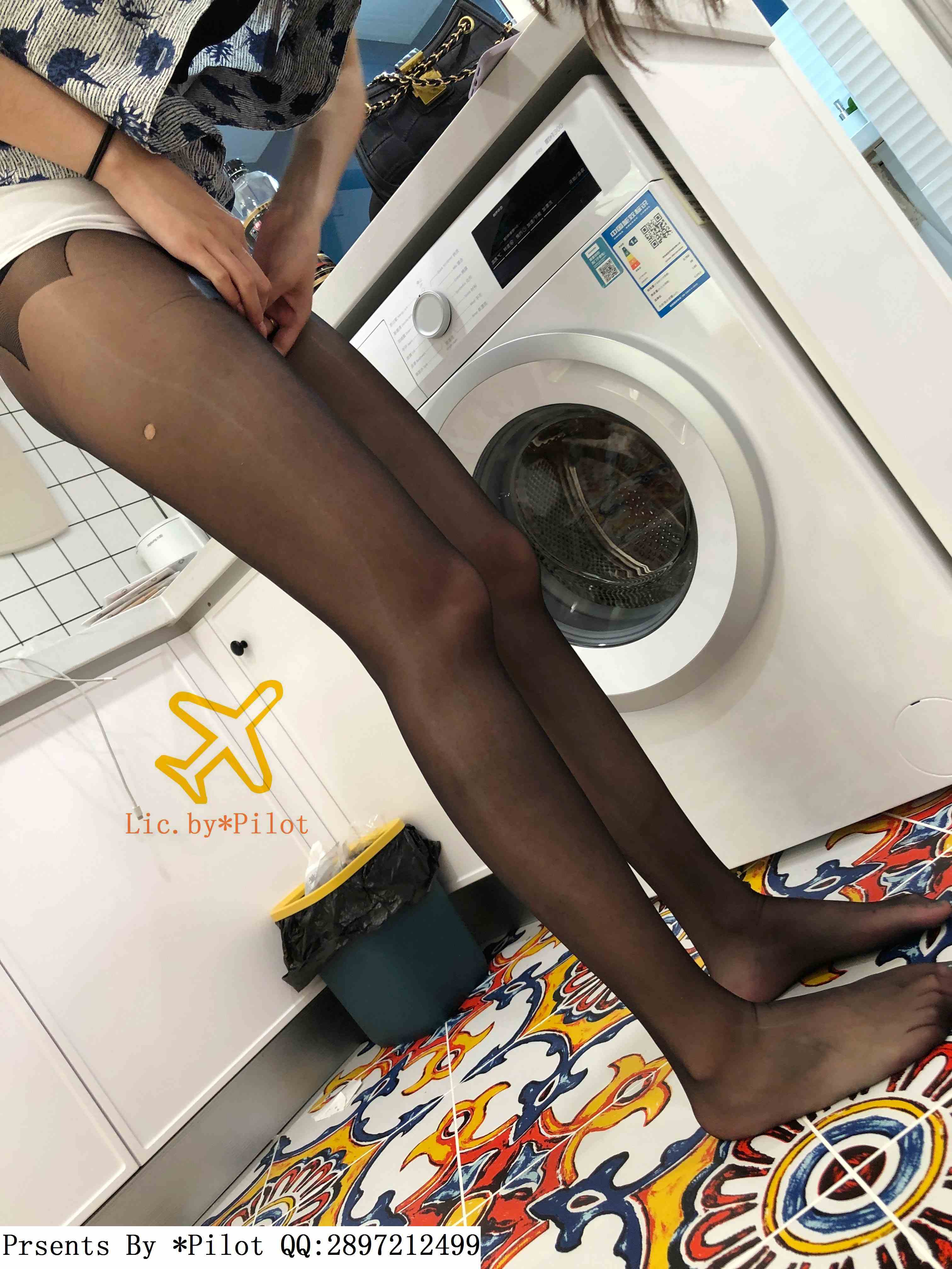 China Beauty Legs and feet 657