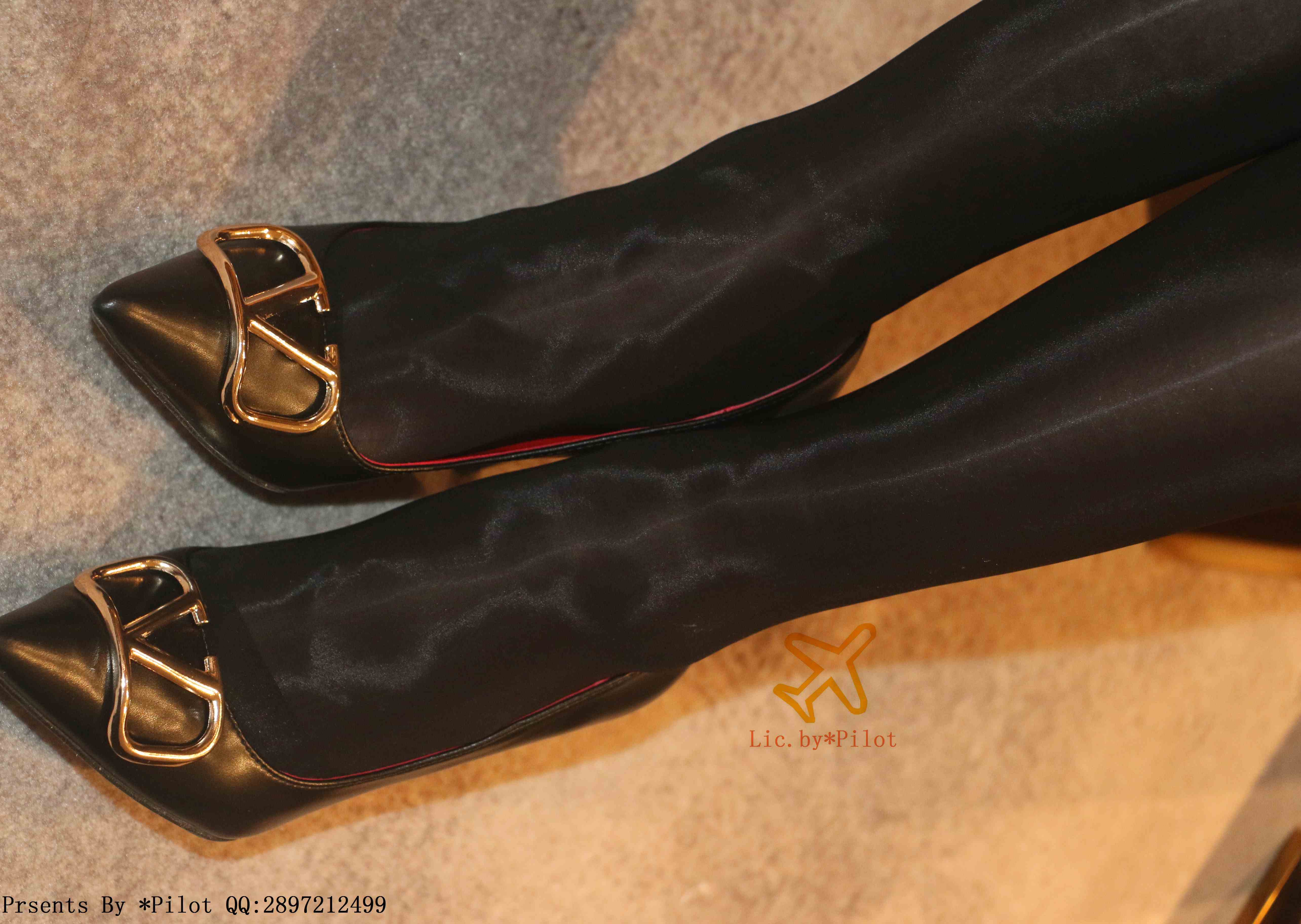 China Beauty Legs and feet 658