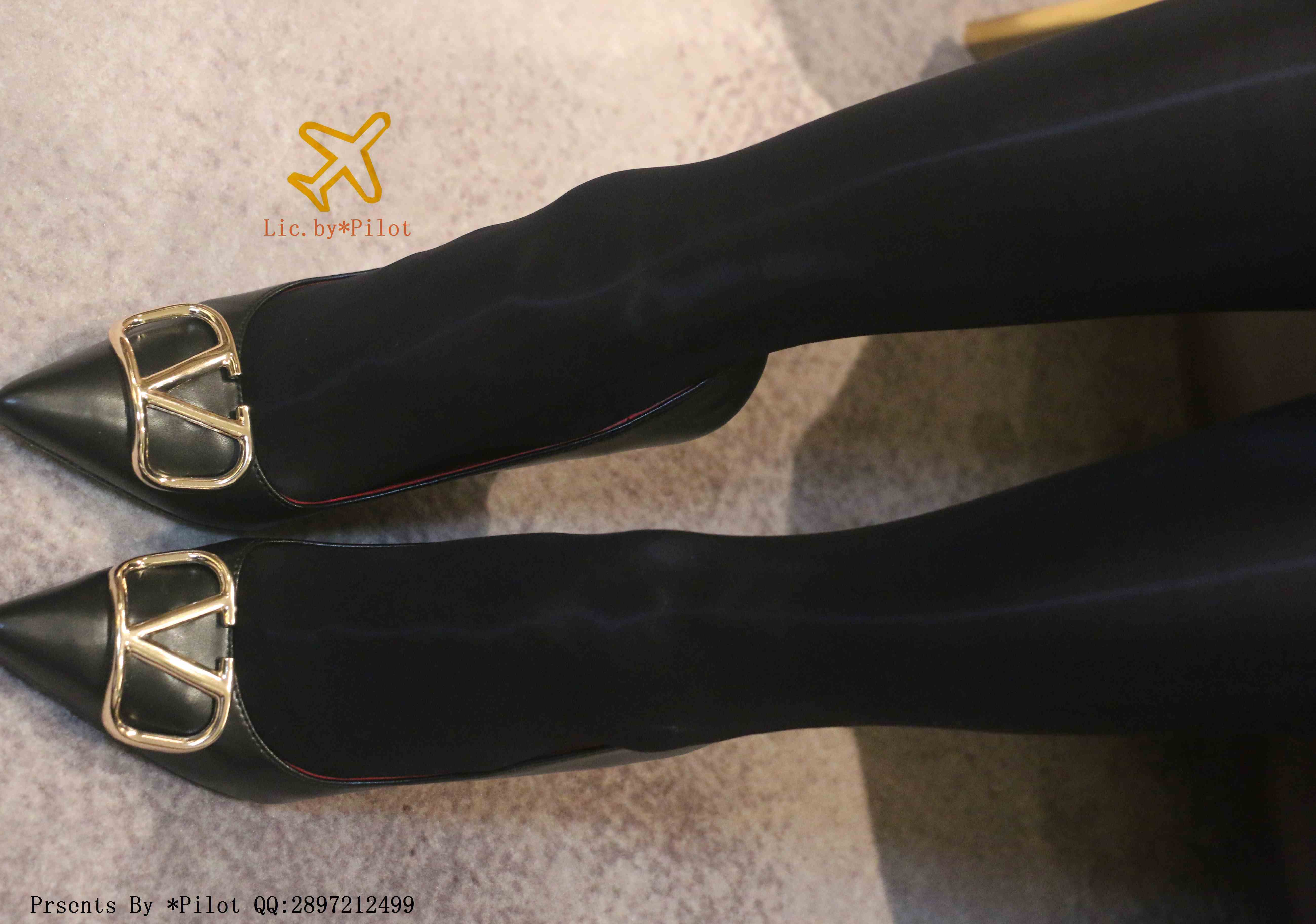 China Beauty Legs and feet 658