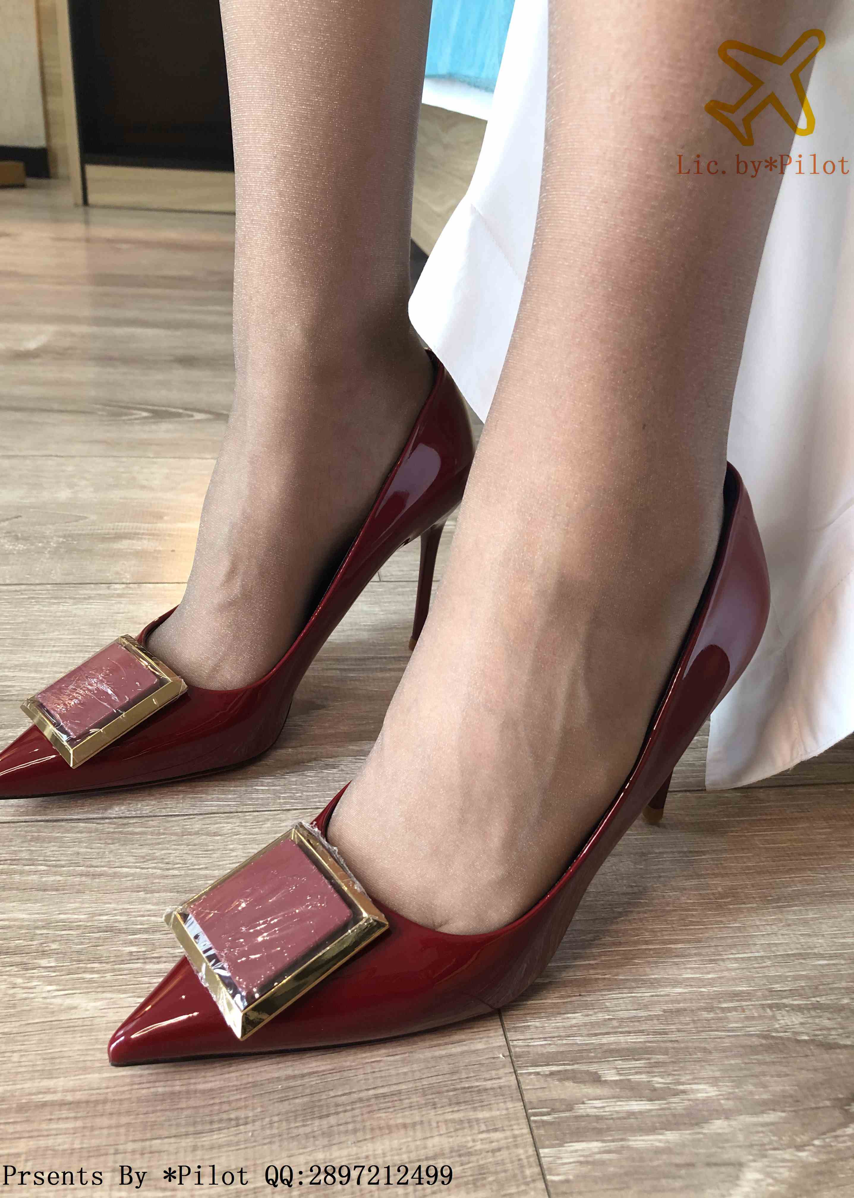 China Beauty Legs and feet 661