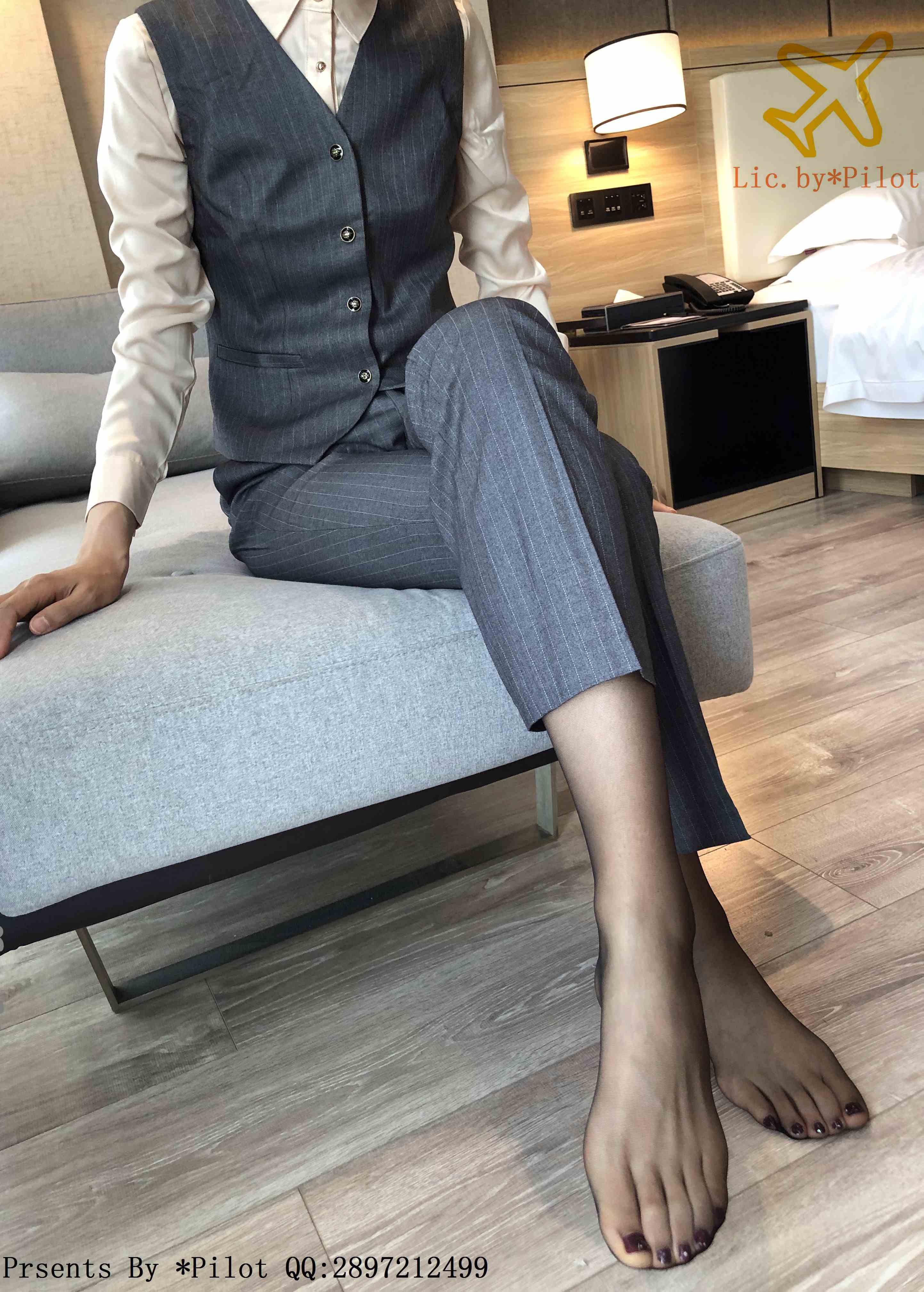 China Beauty Legs and feet 662