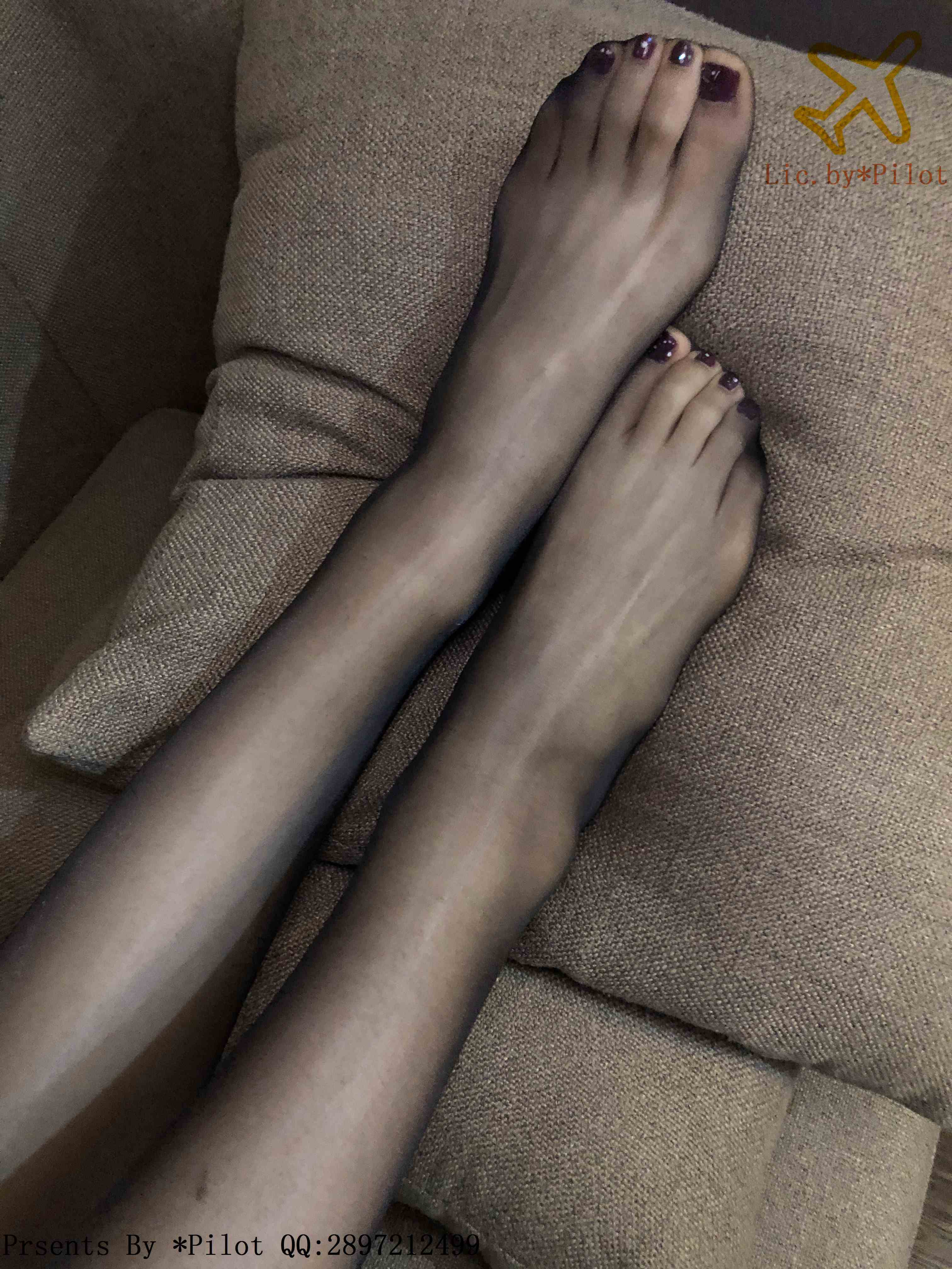 China Beauty Legs and feet 663