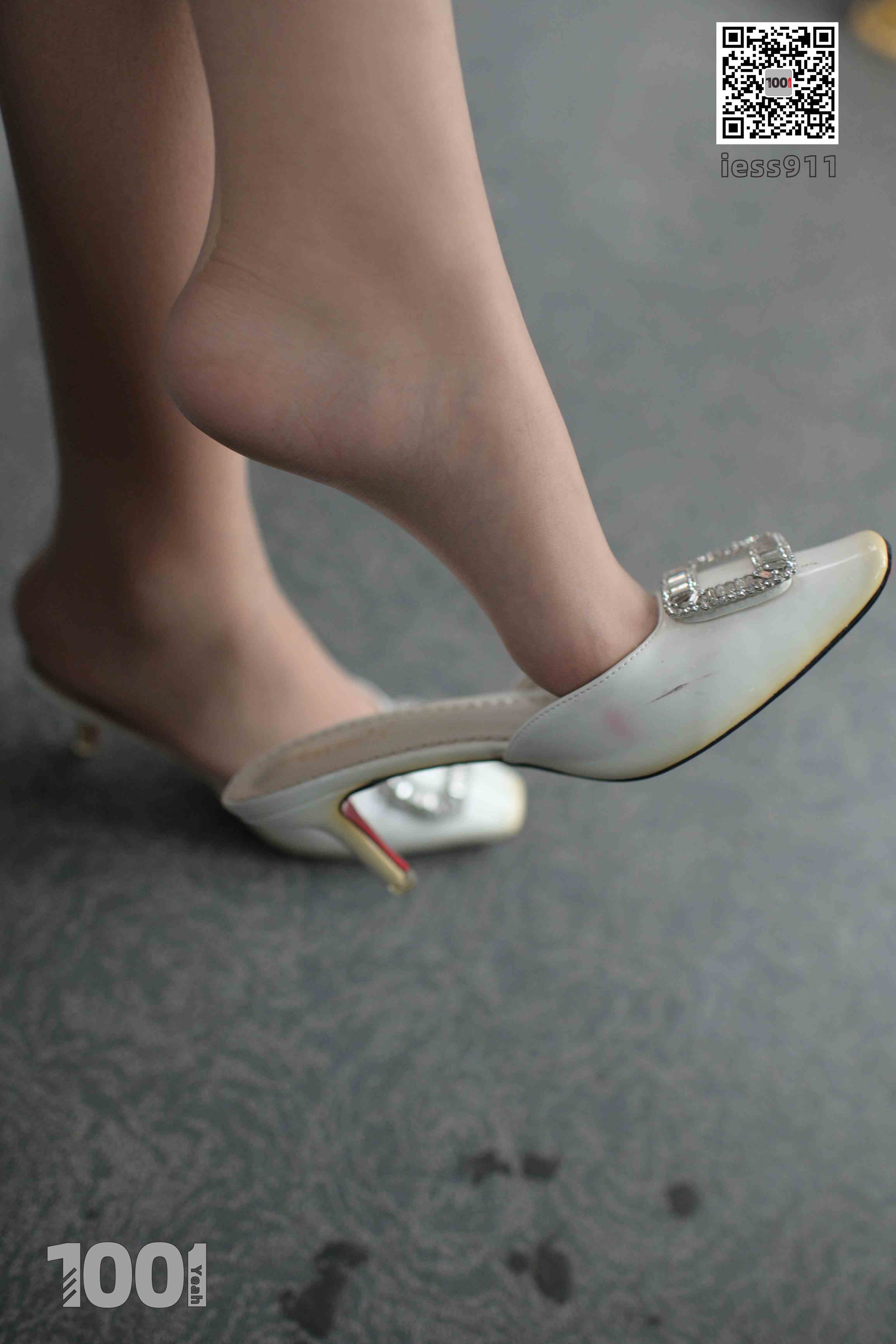 China Beauty Legs and feet 666-2