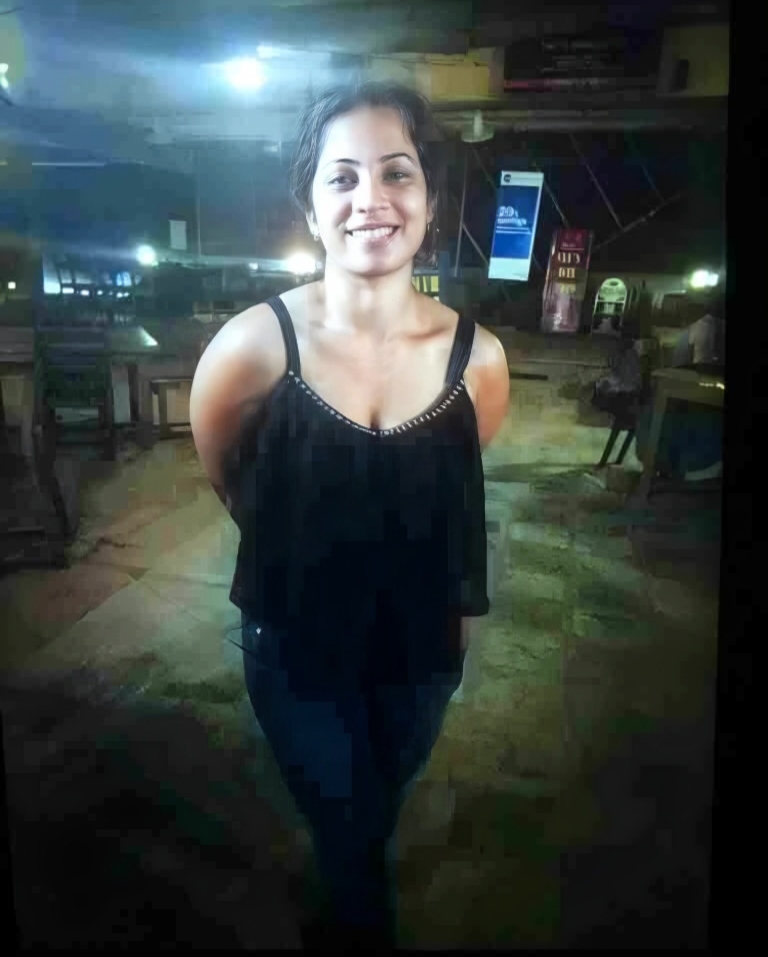 Indian girl selfie pic