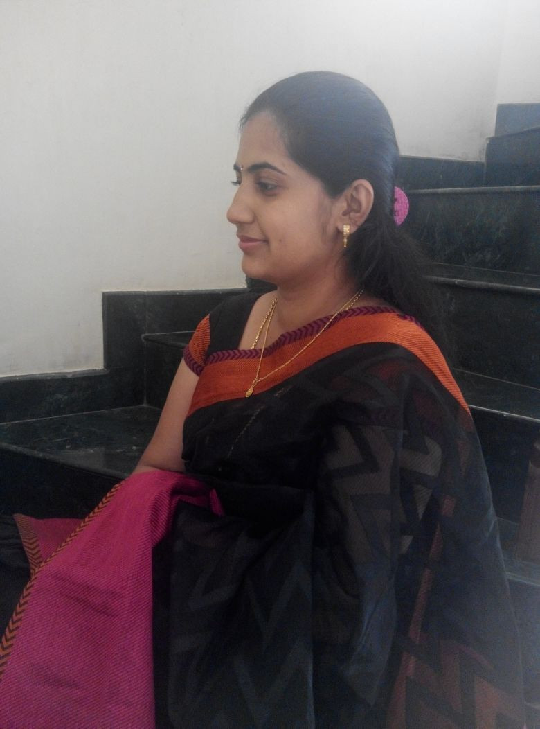 Indian Tamil aunty pic old