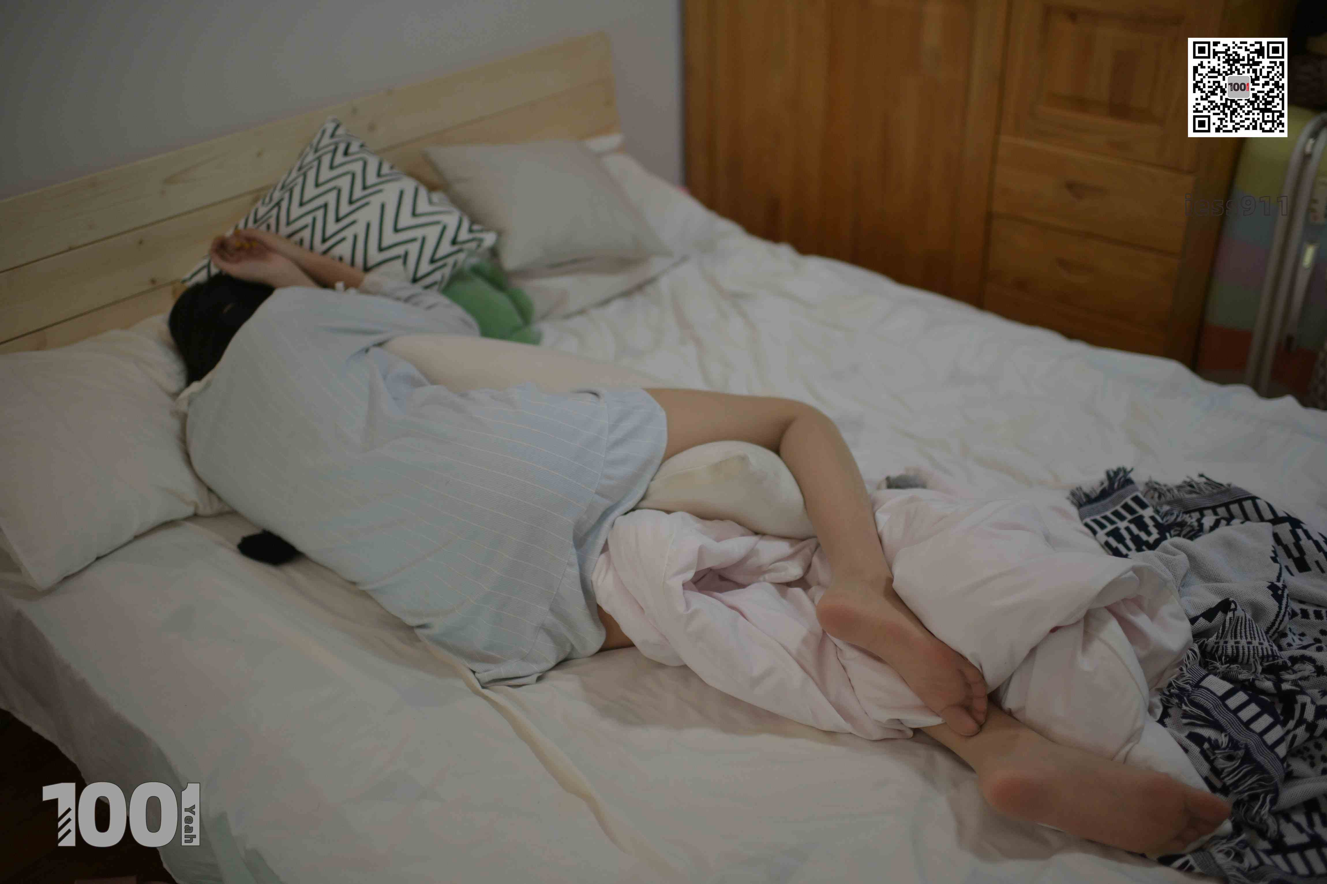 China Beauty Legs and feet 667-1