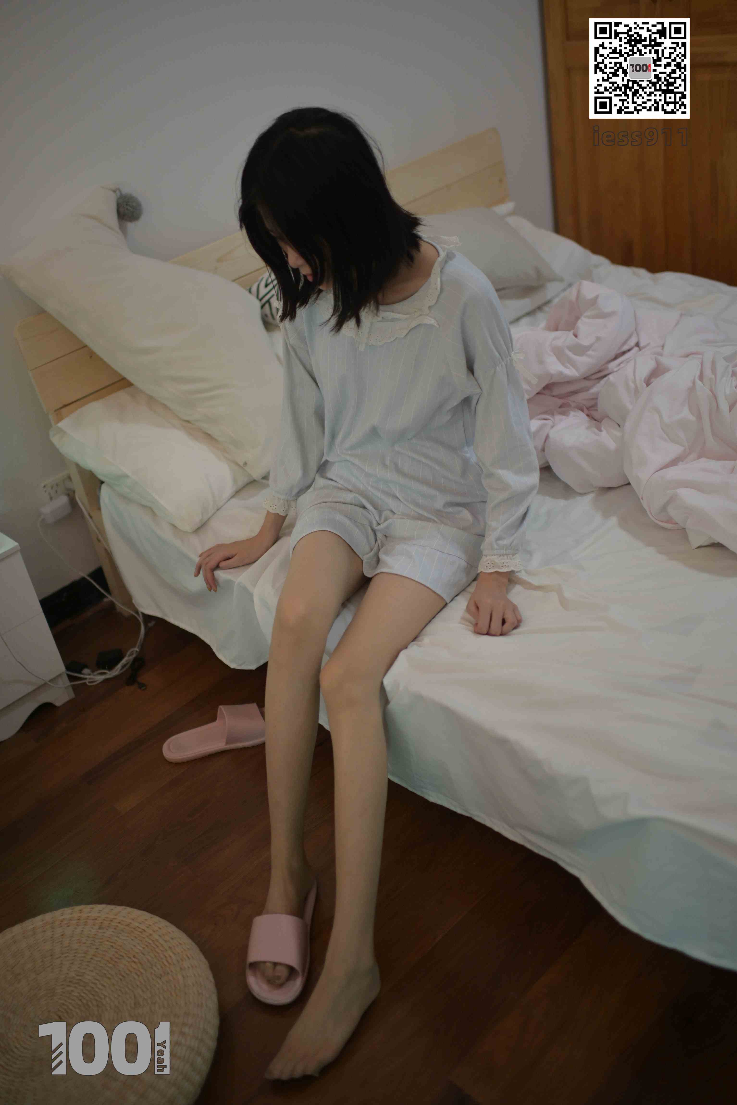 China Beauty Legs and feet 667-1