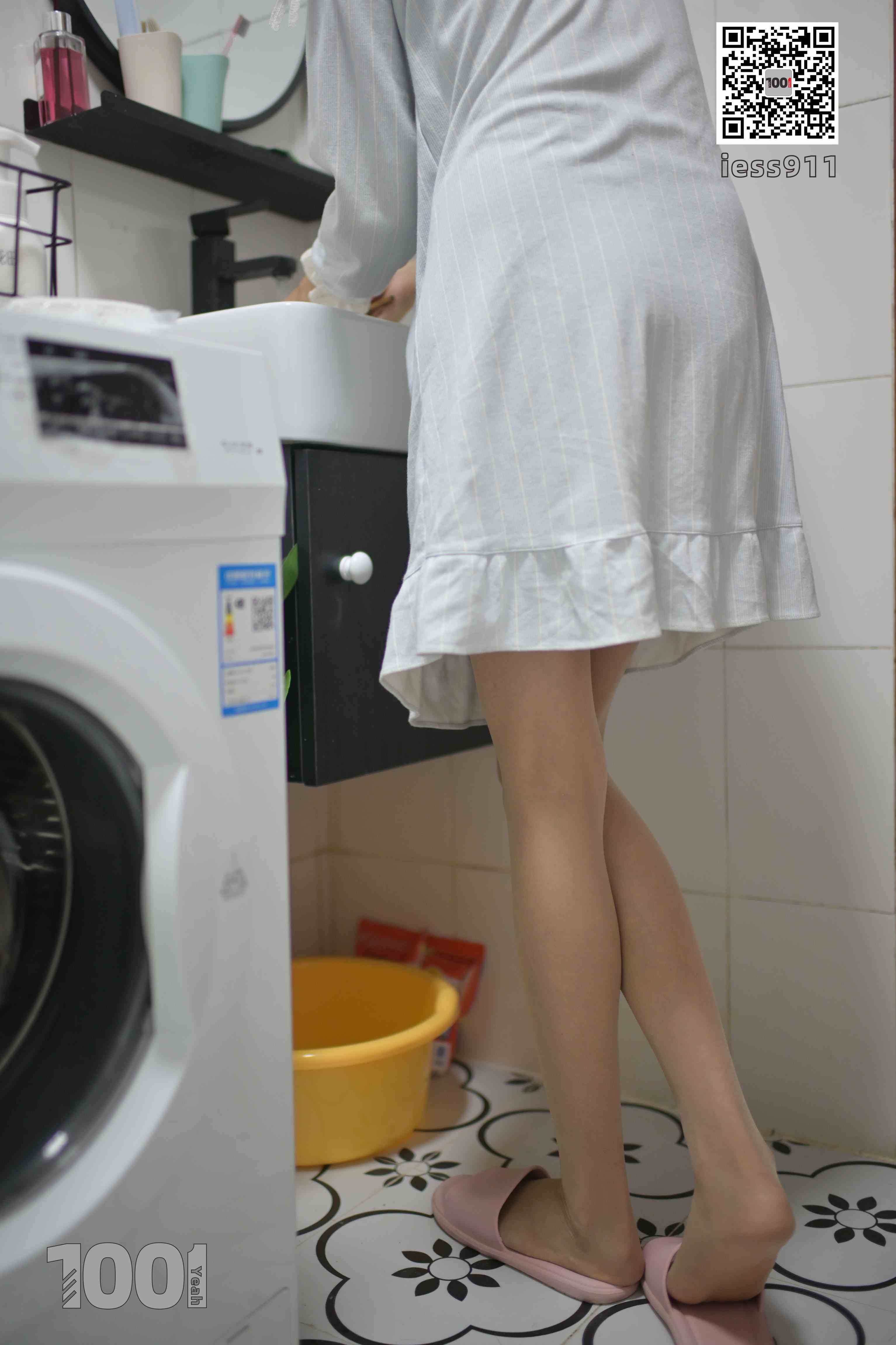 China Beauty Legs and feet 667-1