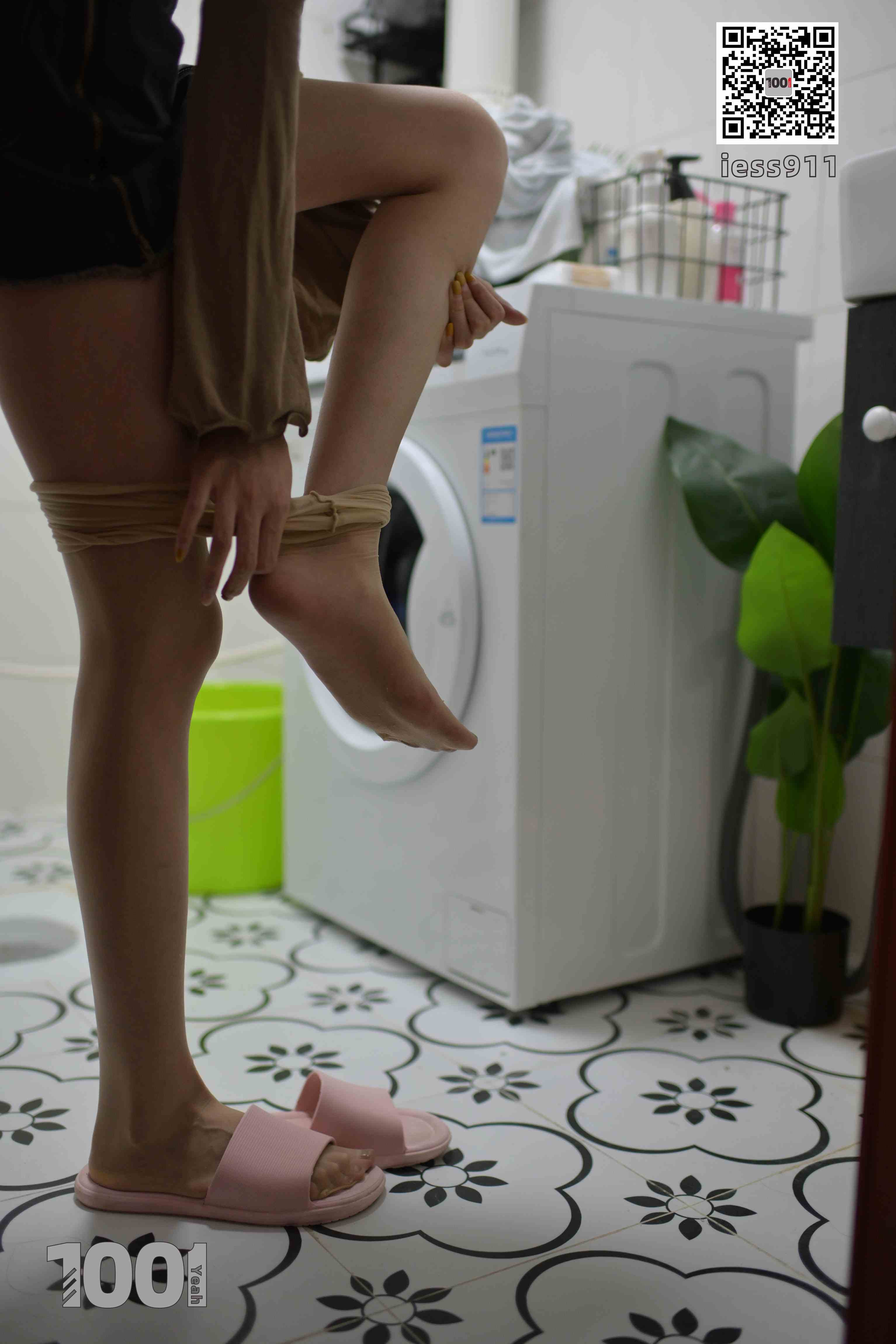 China Beauty Legs and feet 667-1