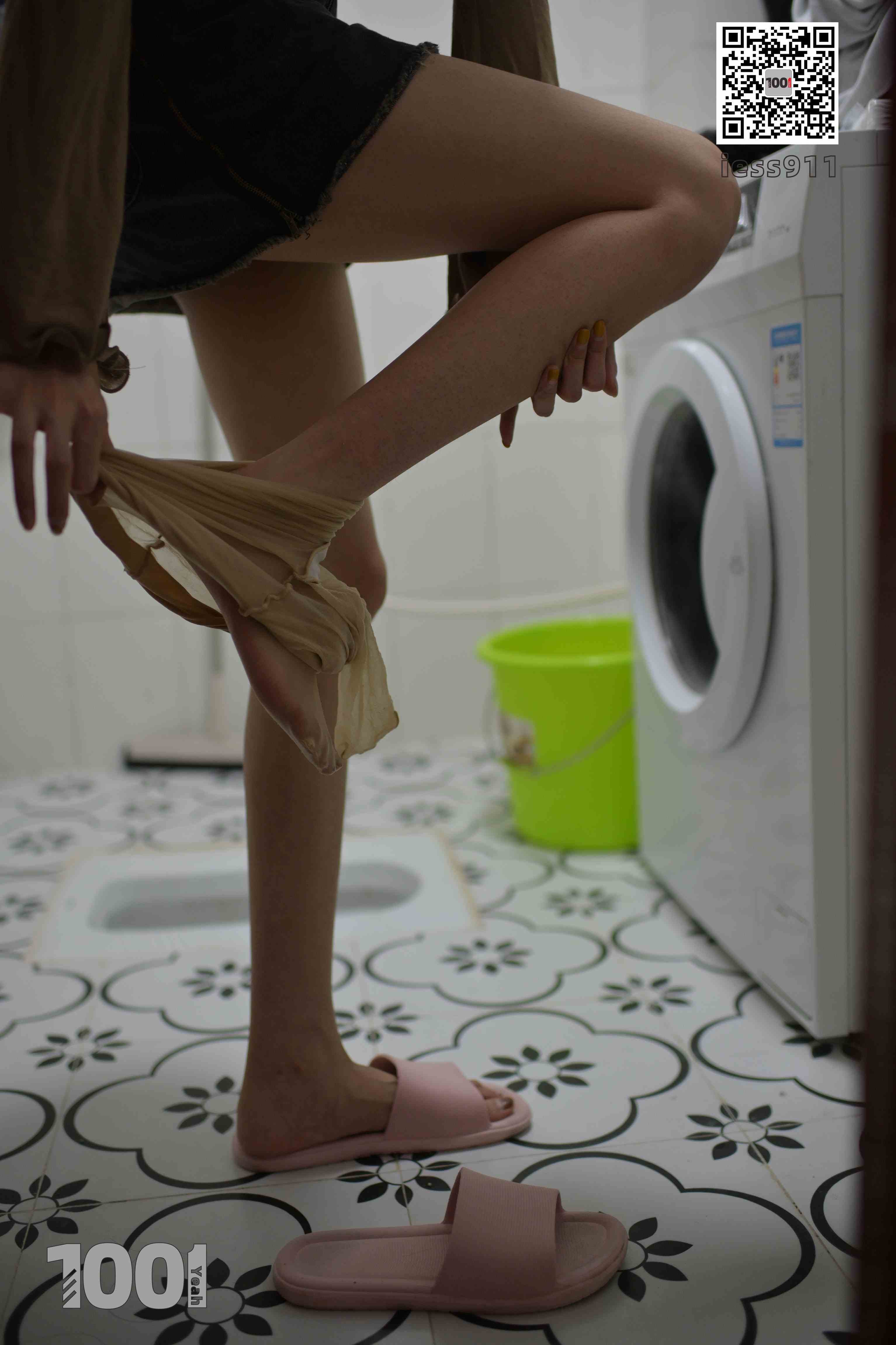 China Beauty Legs and feet 667-1