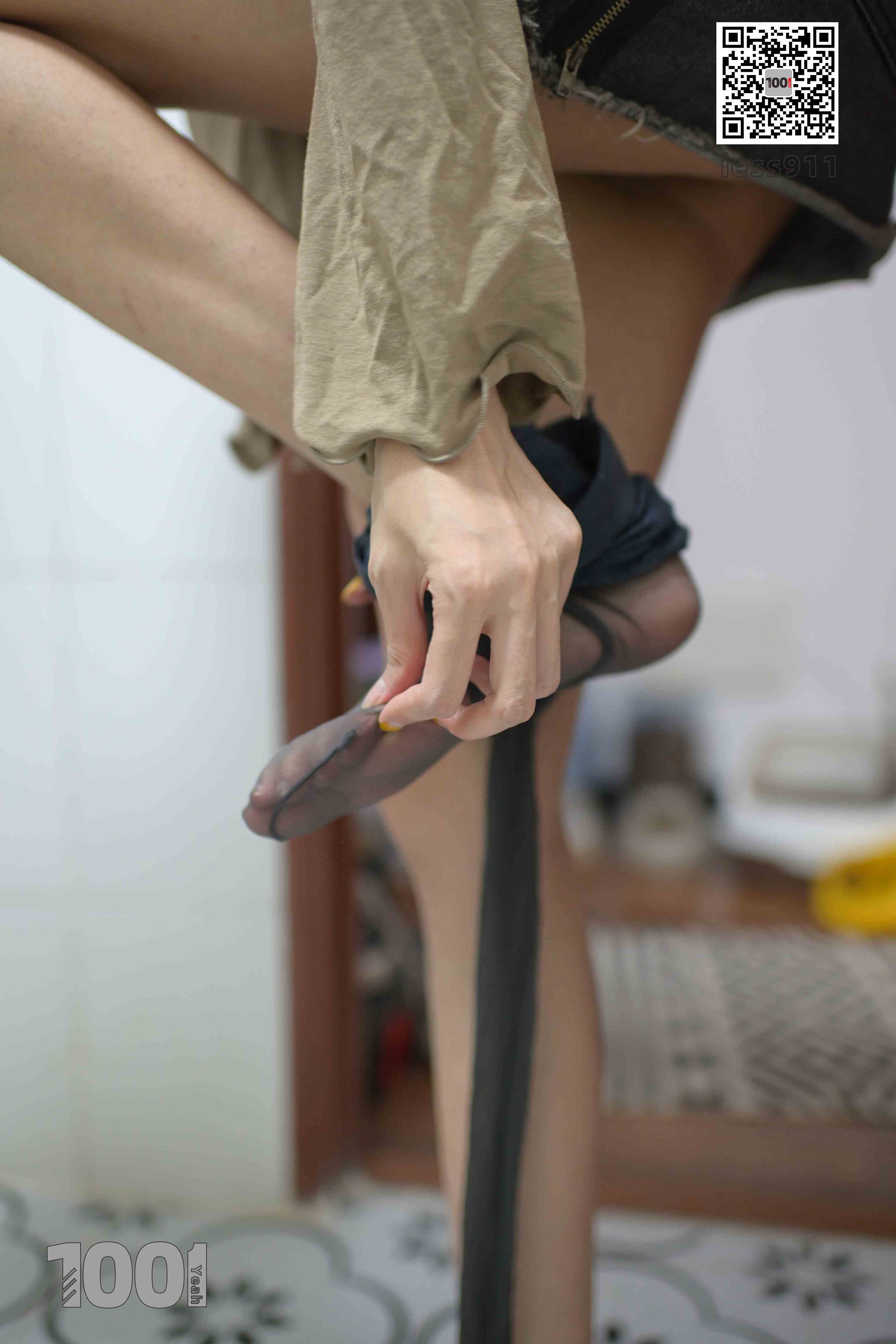 China Beauty Legs and feet 667-1