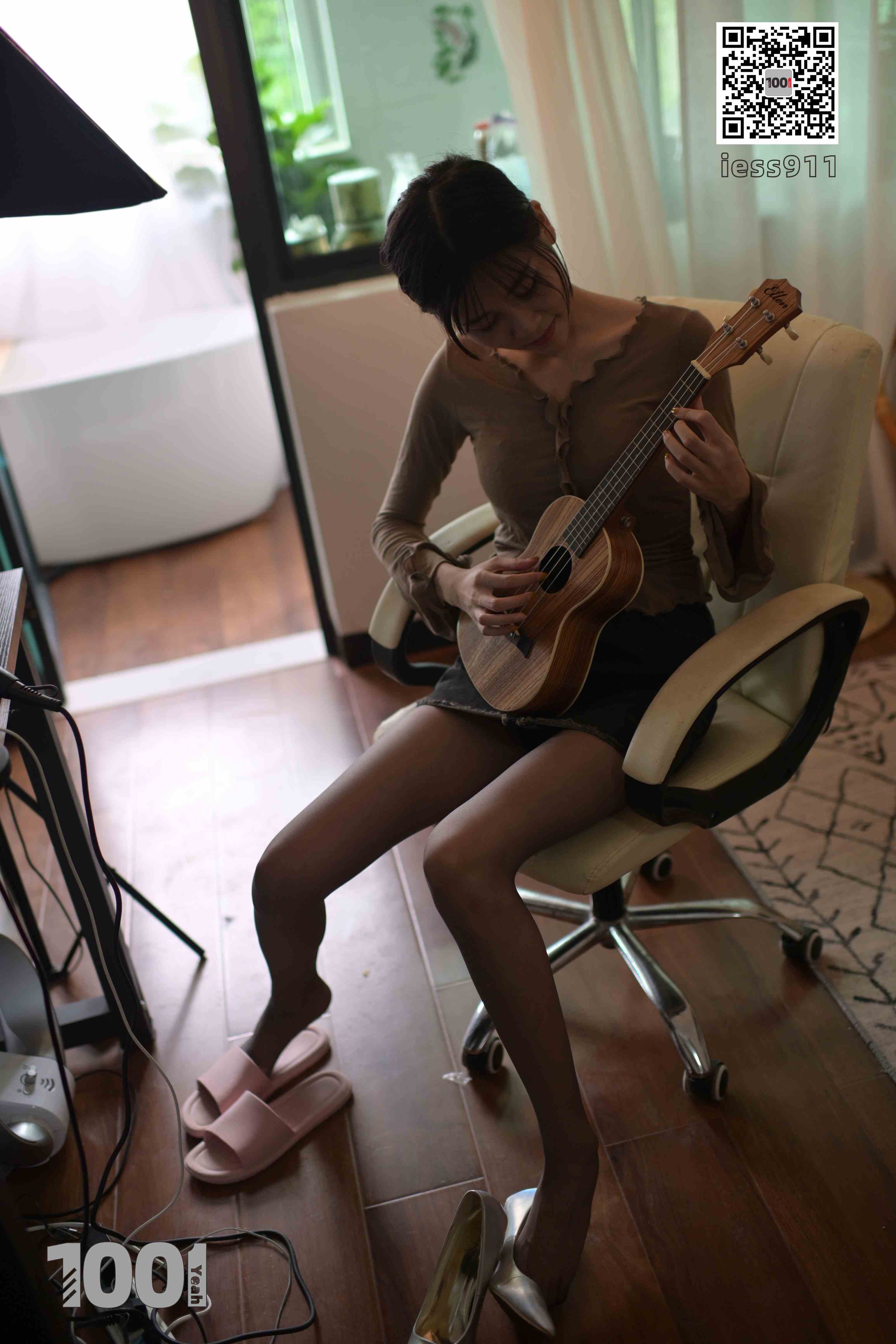 China Beauty Legs and feet 667-2