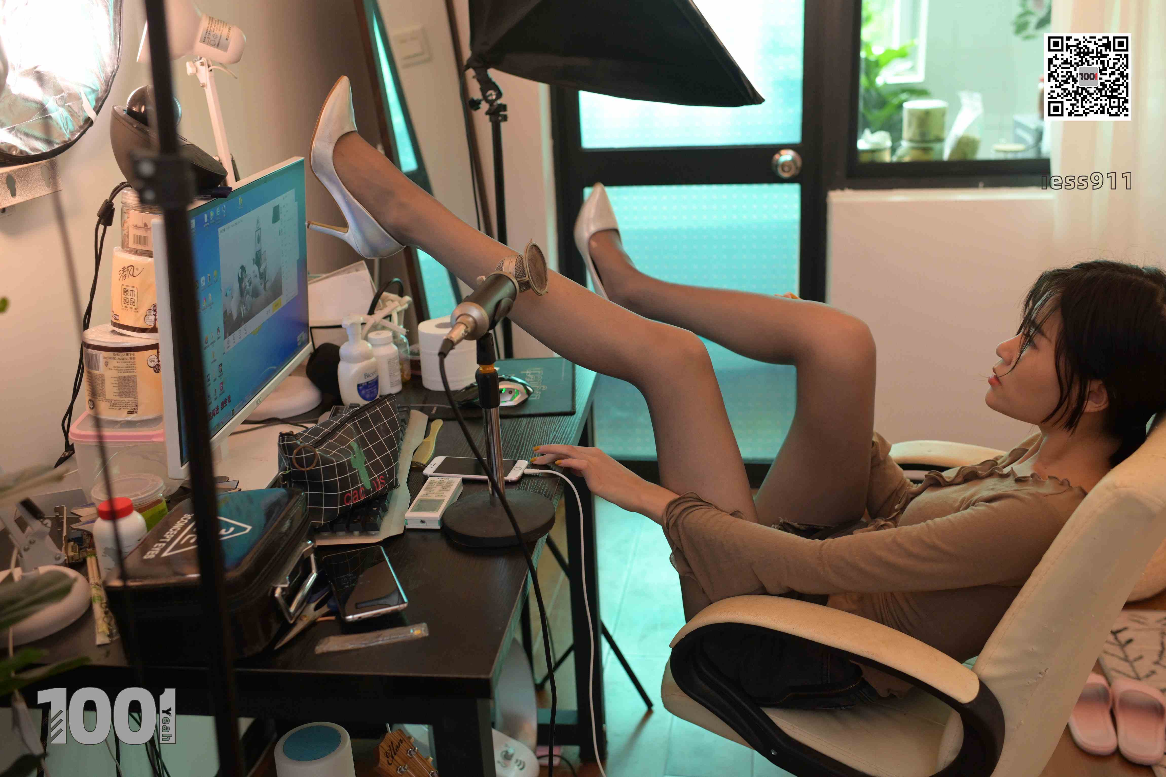 China Beauty Legs and feet 667-2