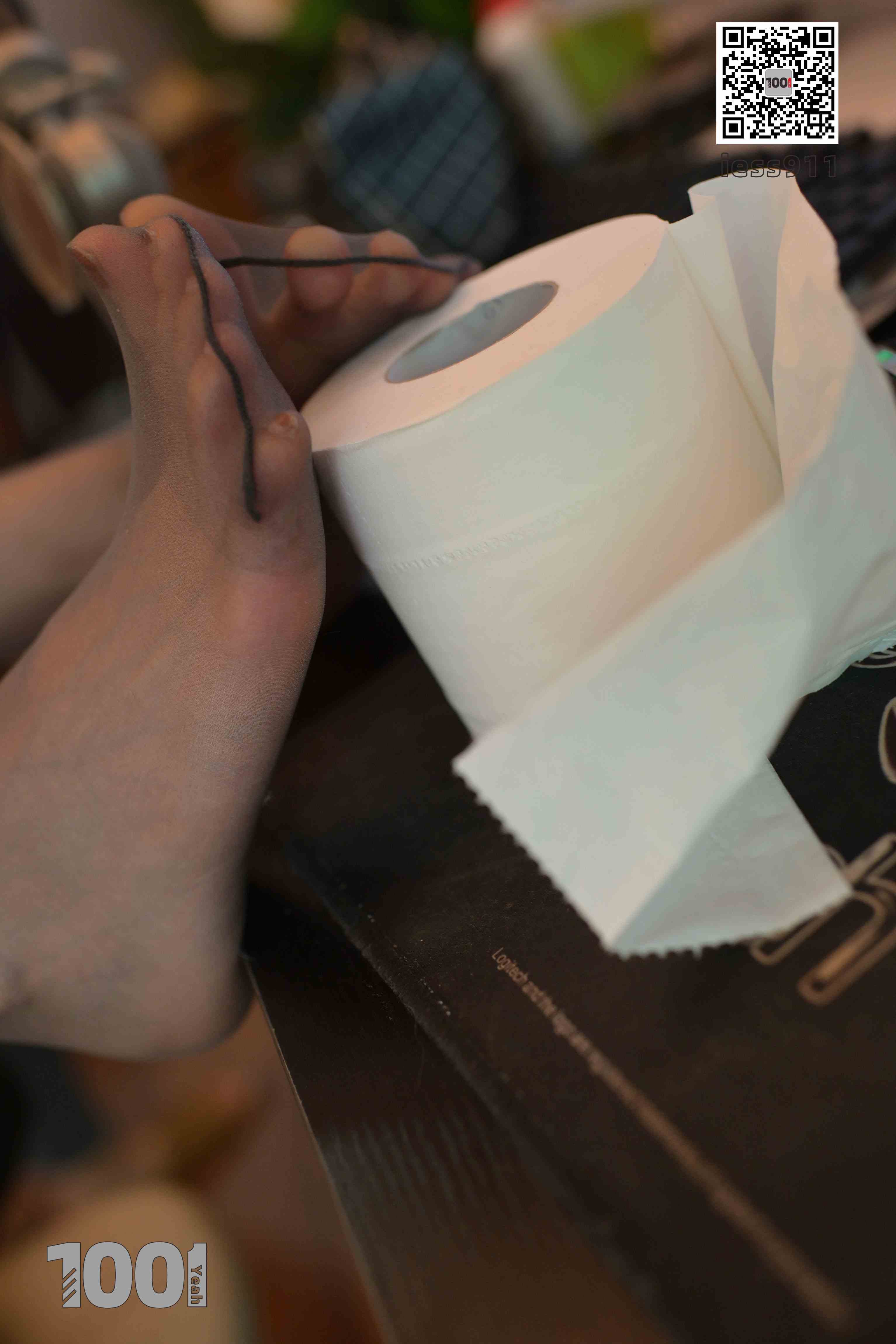 China Beauty Legs and feet 667-2