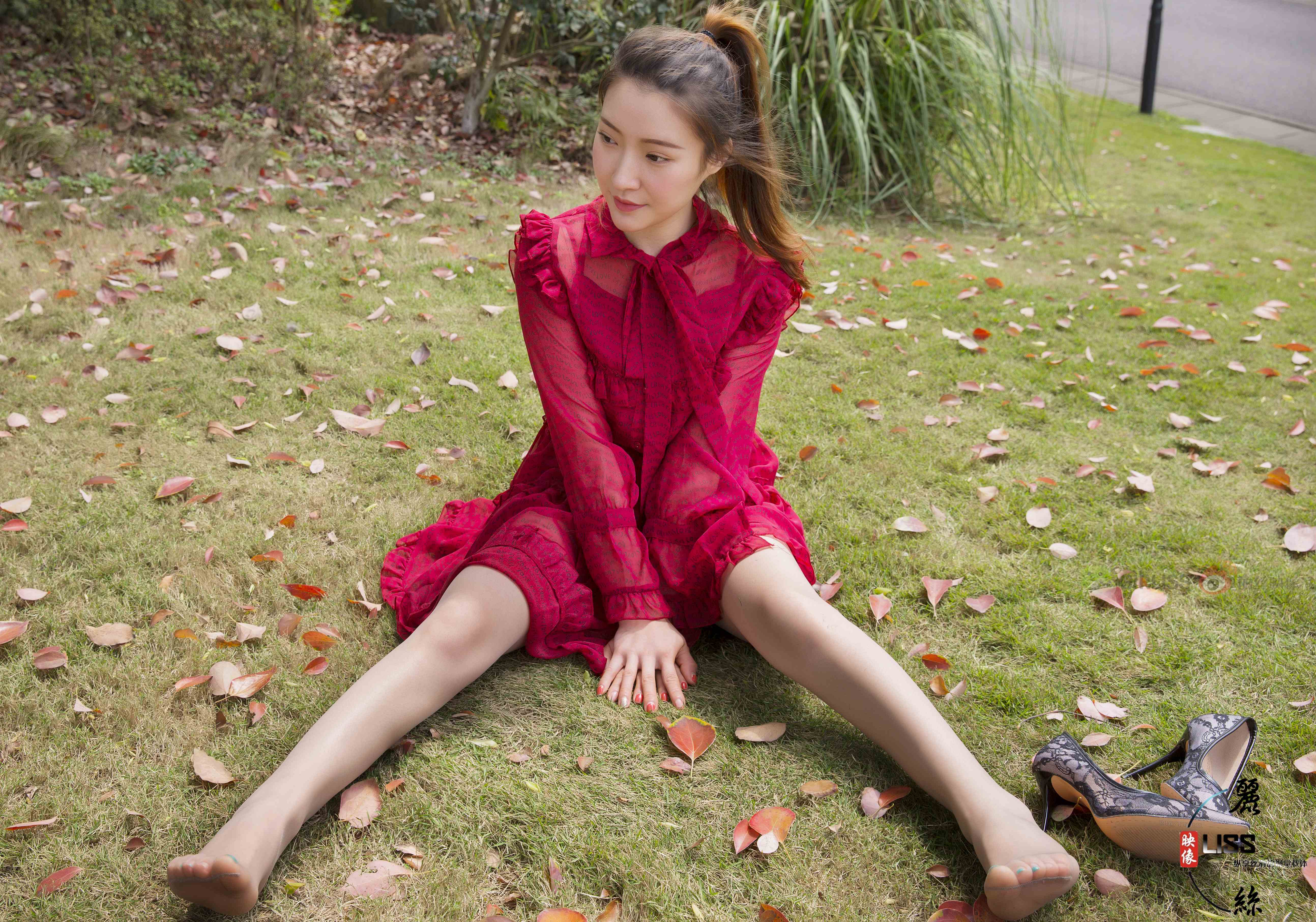 China Beauty Legs and feet 668