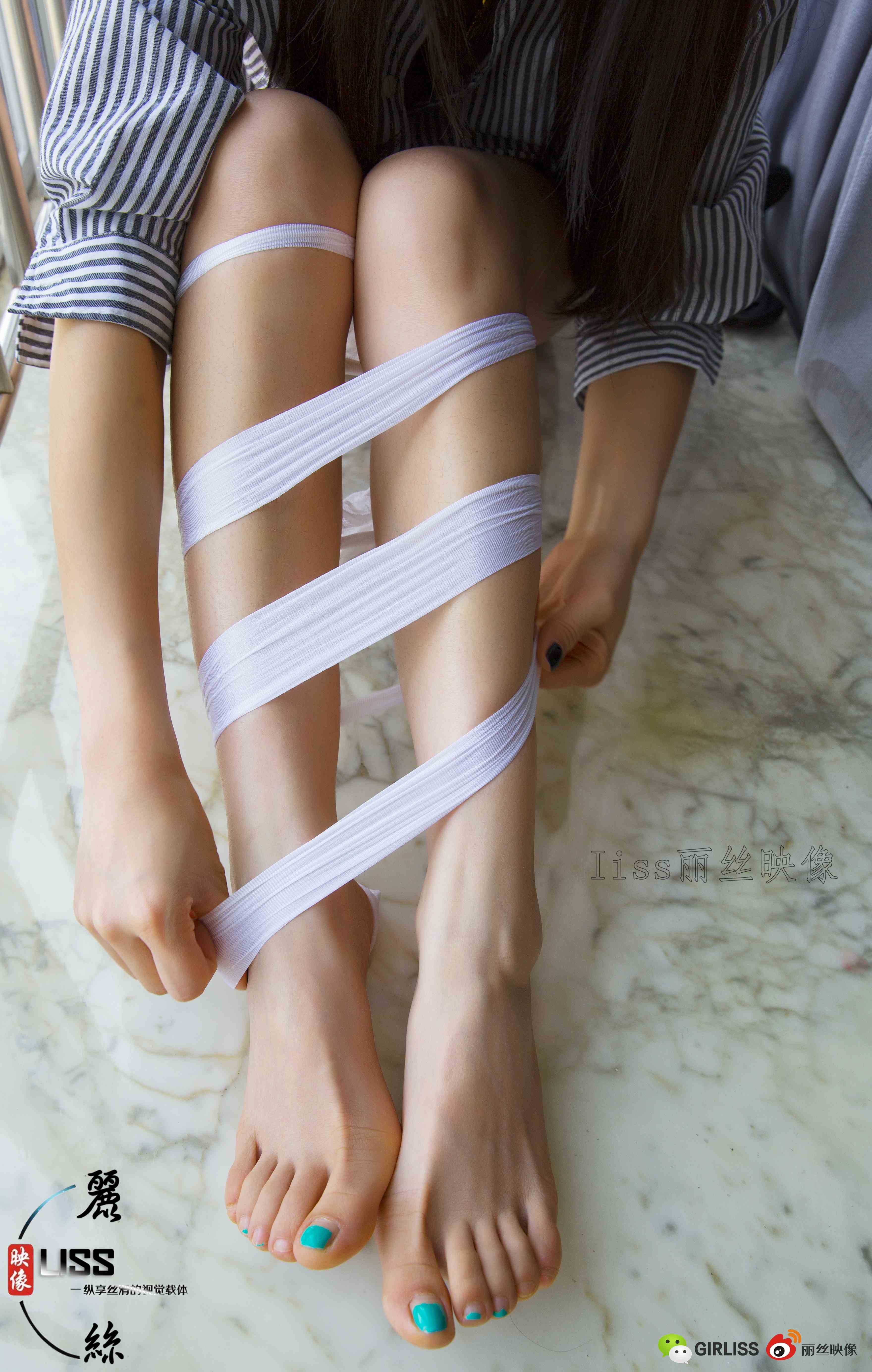 China Beauty Legs and feet 671