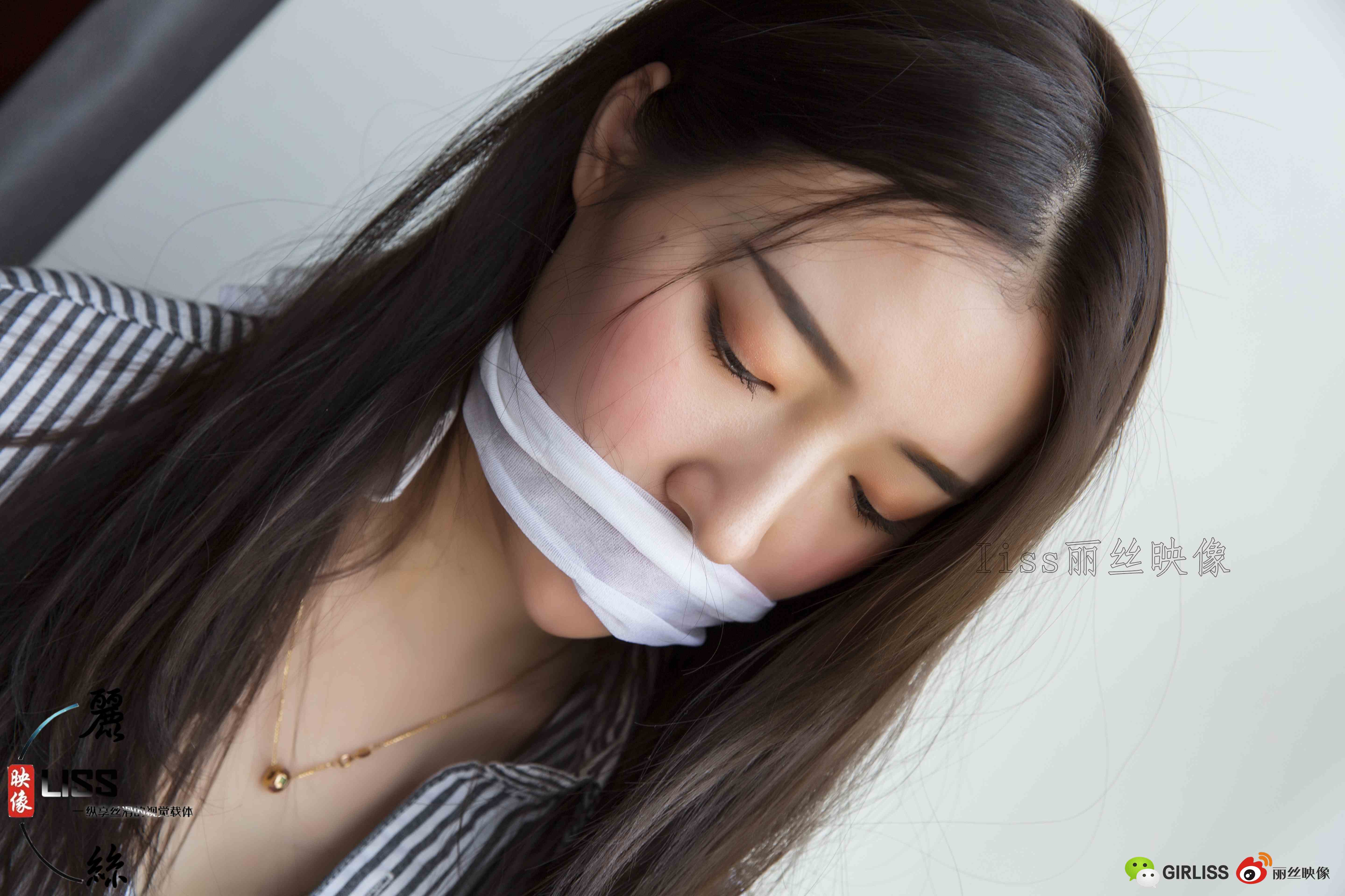 China Beauty Legs and feet 671